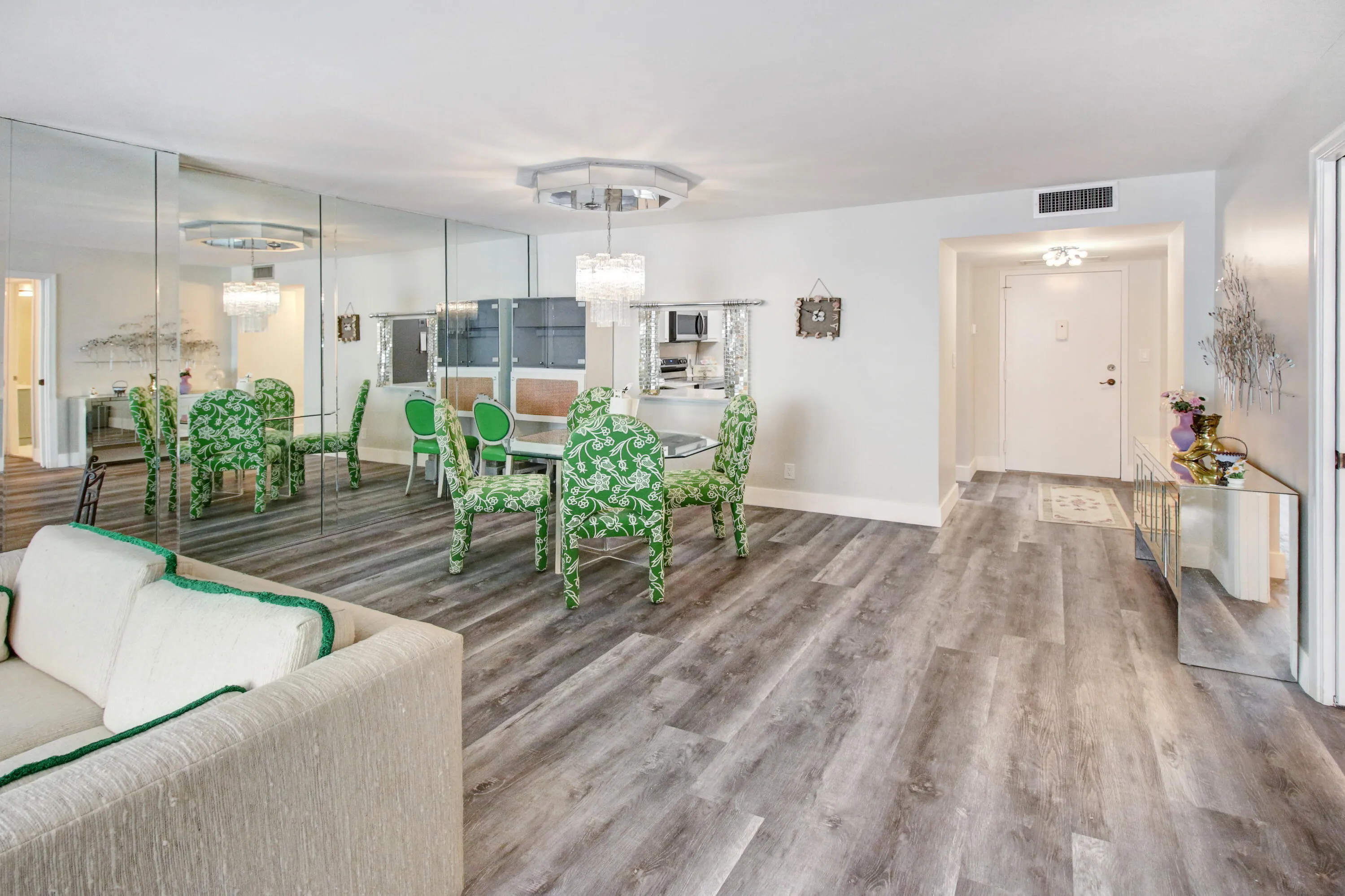 1865 S Ocean Drive #6c