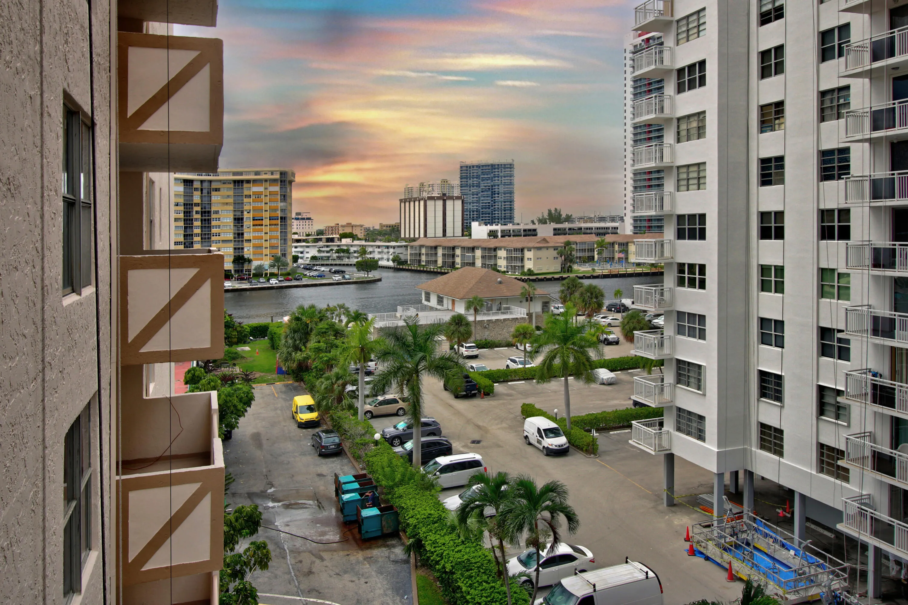 1865 S Ocean Drive #6c