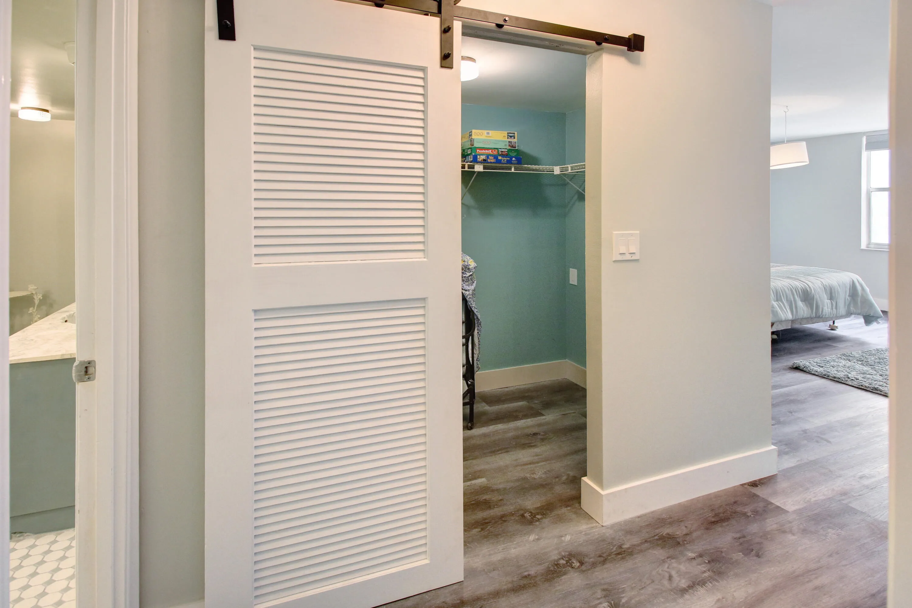 1865 S Ocean Drive #6c