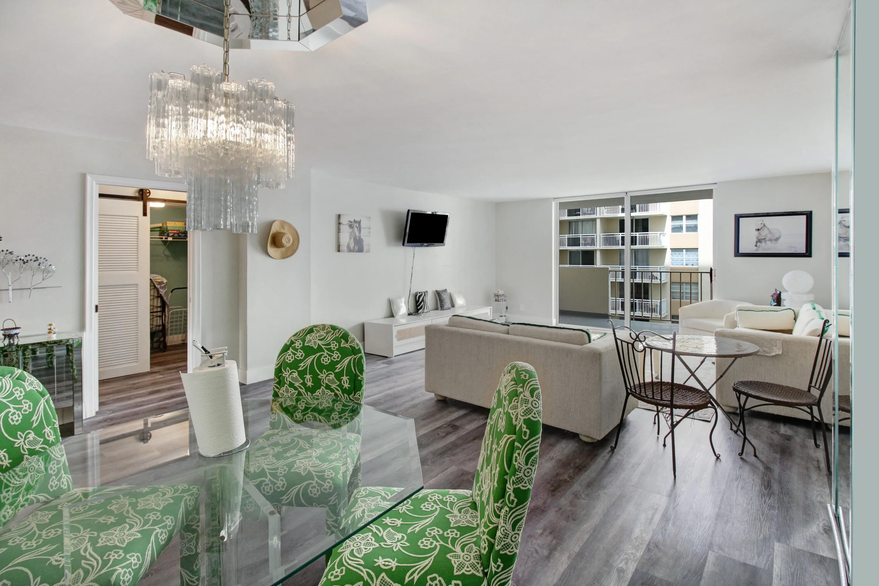 1865 S Ocean Drive #6c