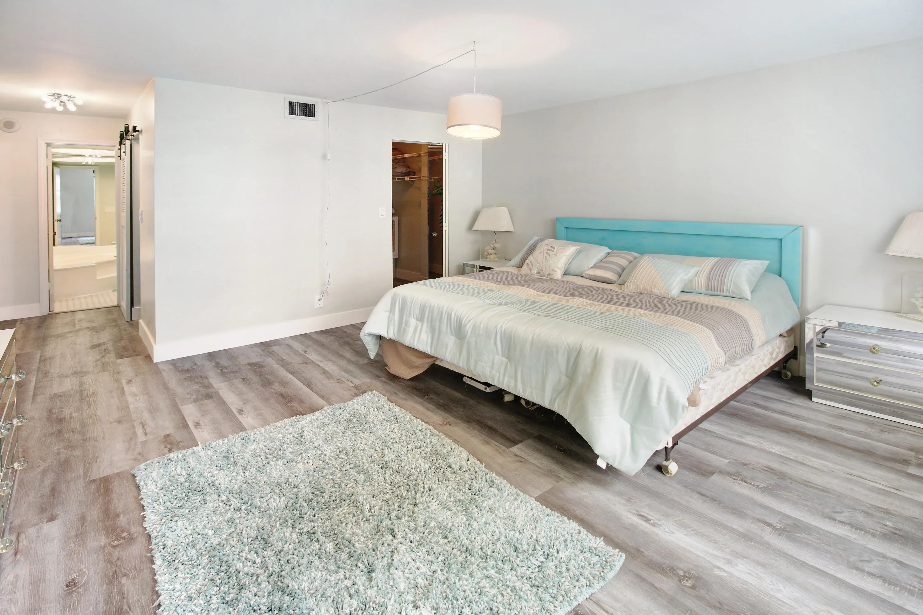 1865 S Ocean Drive #6c