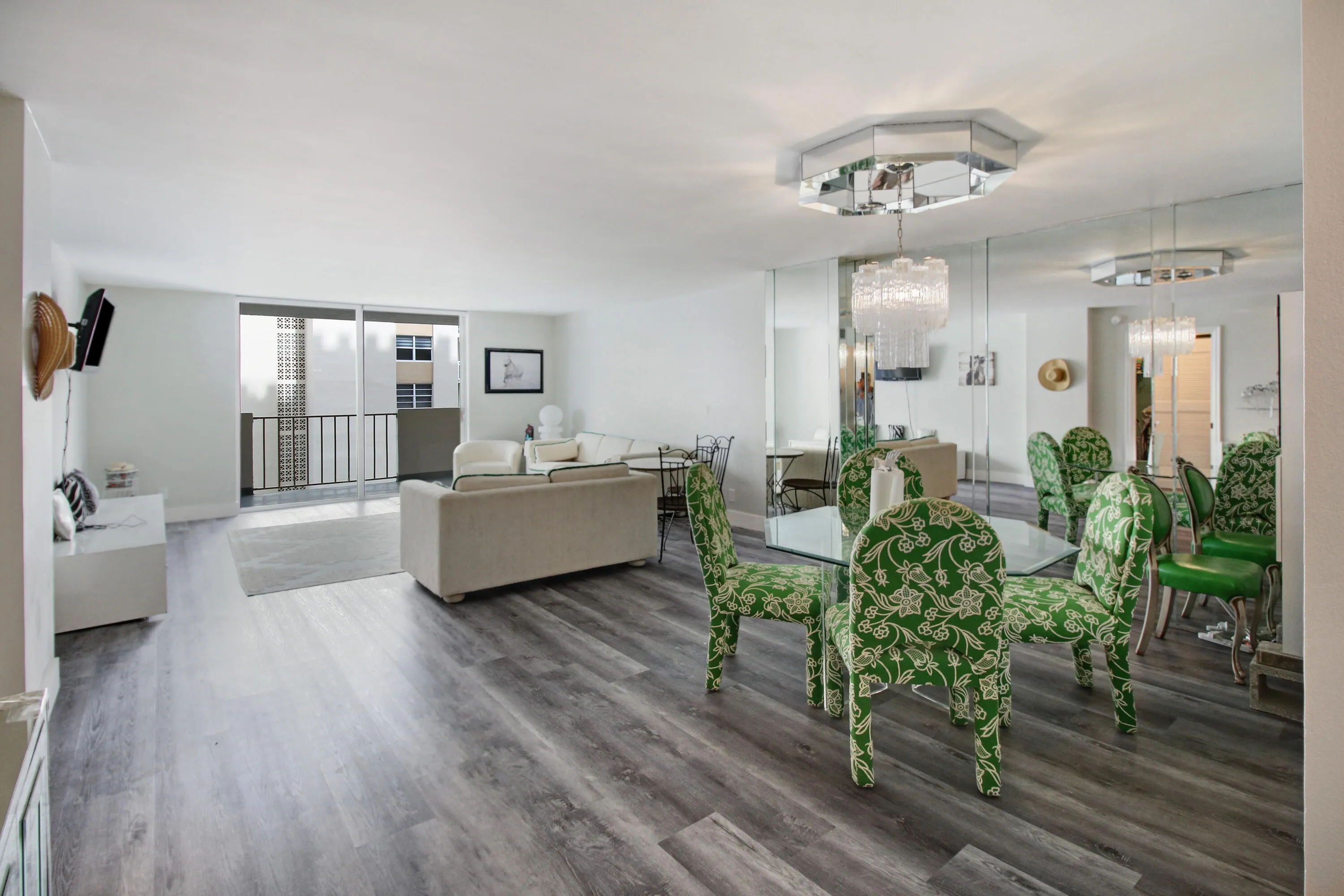 1865 S Ocean Drive #6c