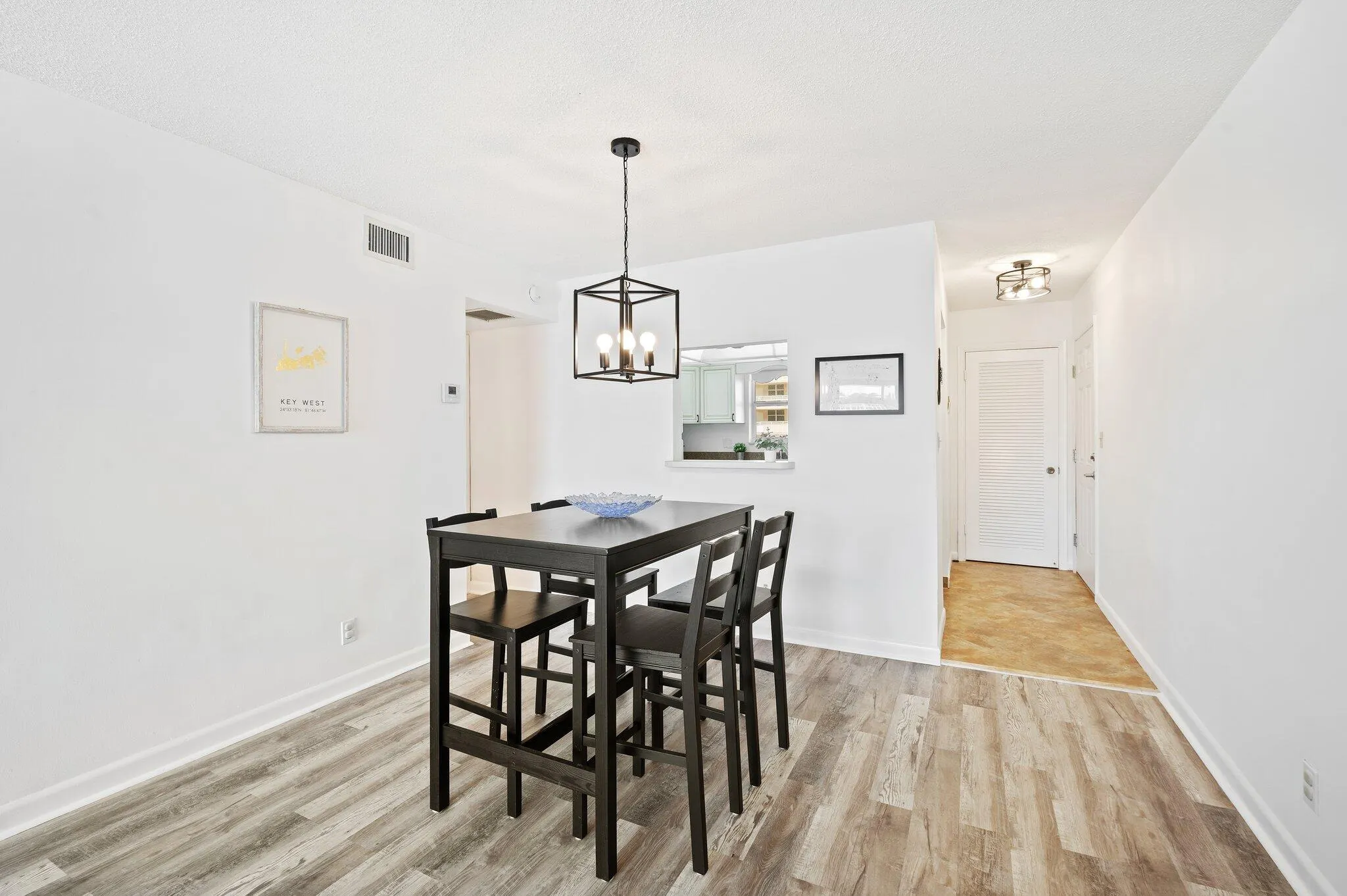 1050 Hillsboro Mile #Unit 203w