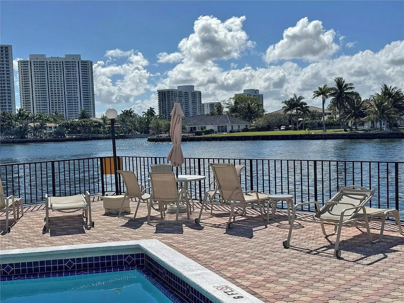 3113 S Ocean Drive #504
