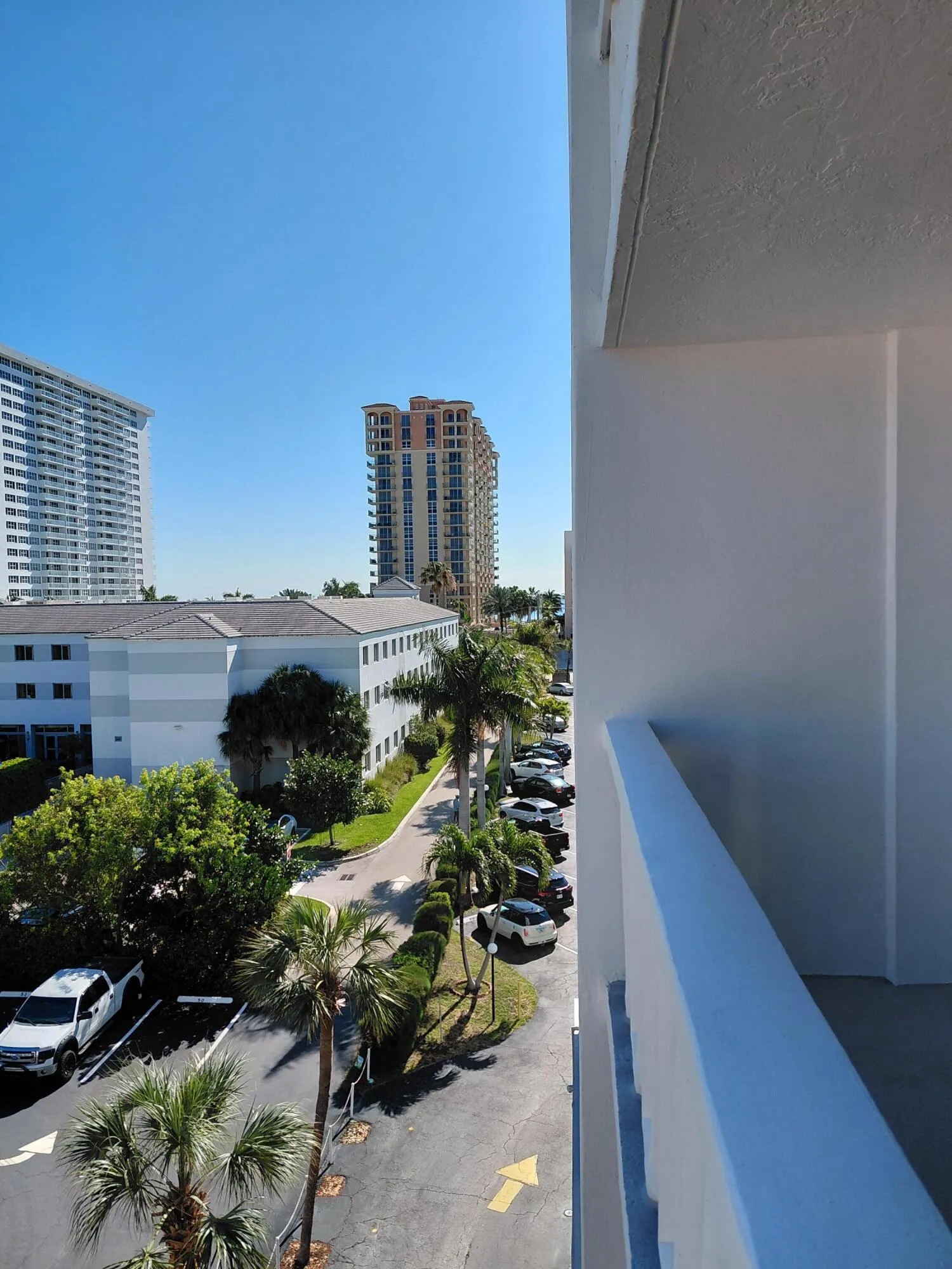 3113 S Ocean Drive #504