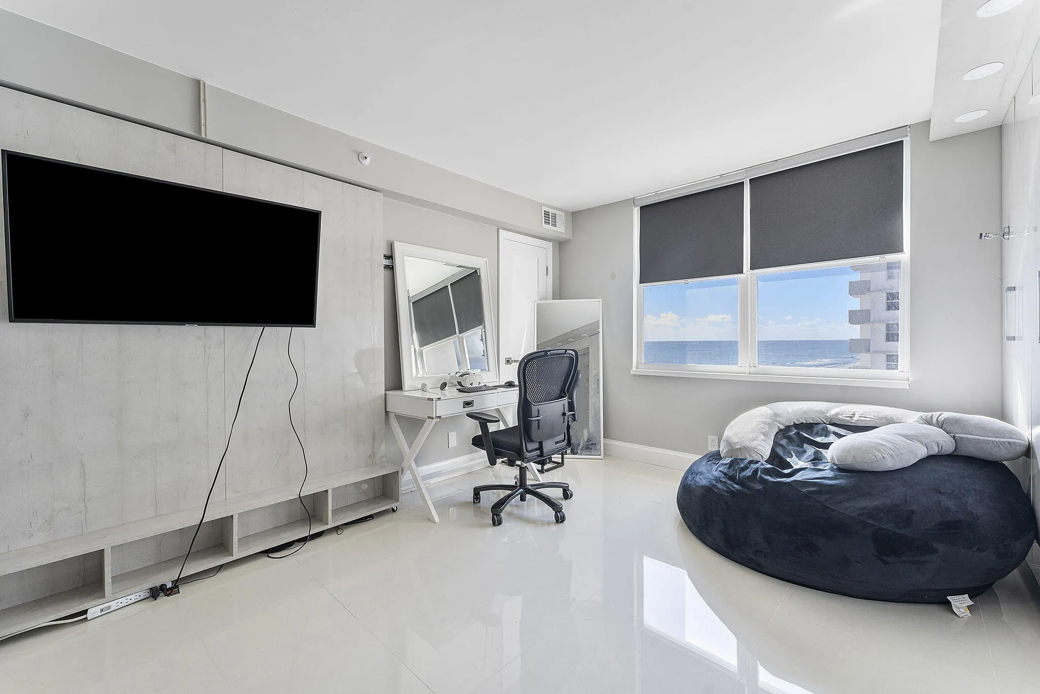 4505 S Ocean Boulevard #307