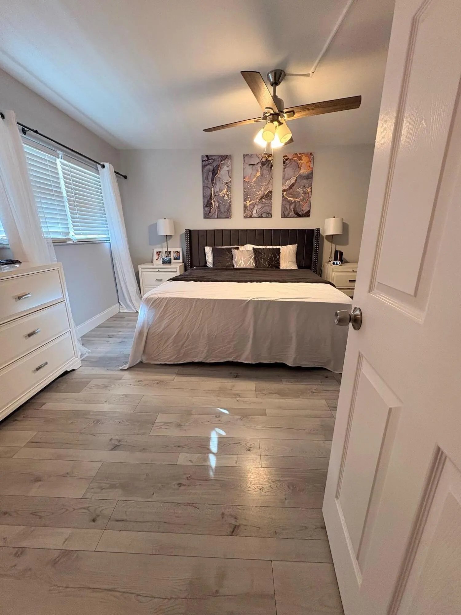 605 Oaks Drive #304