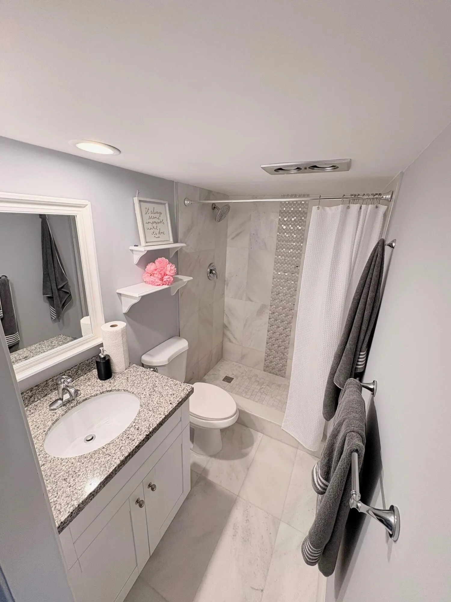605 Oaks Drive #304