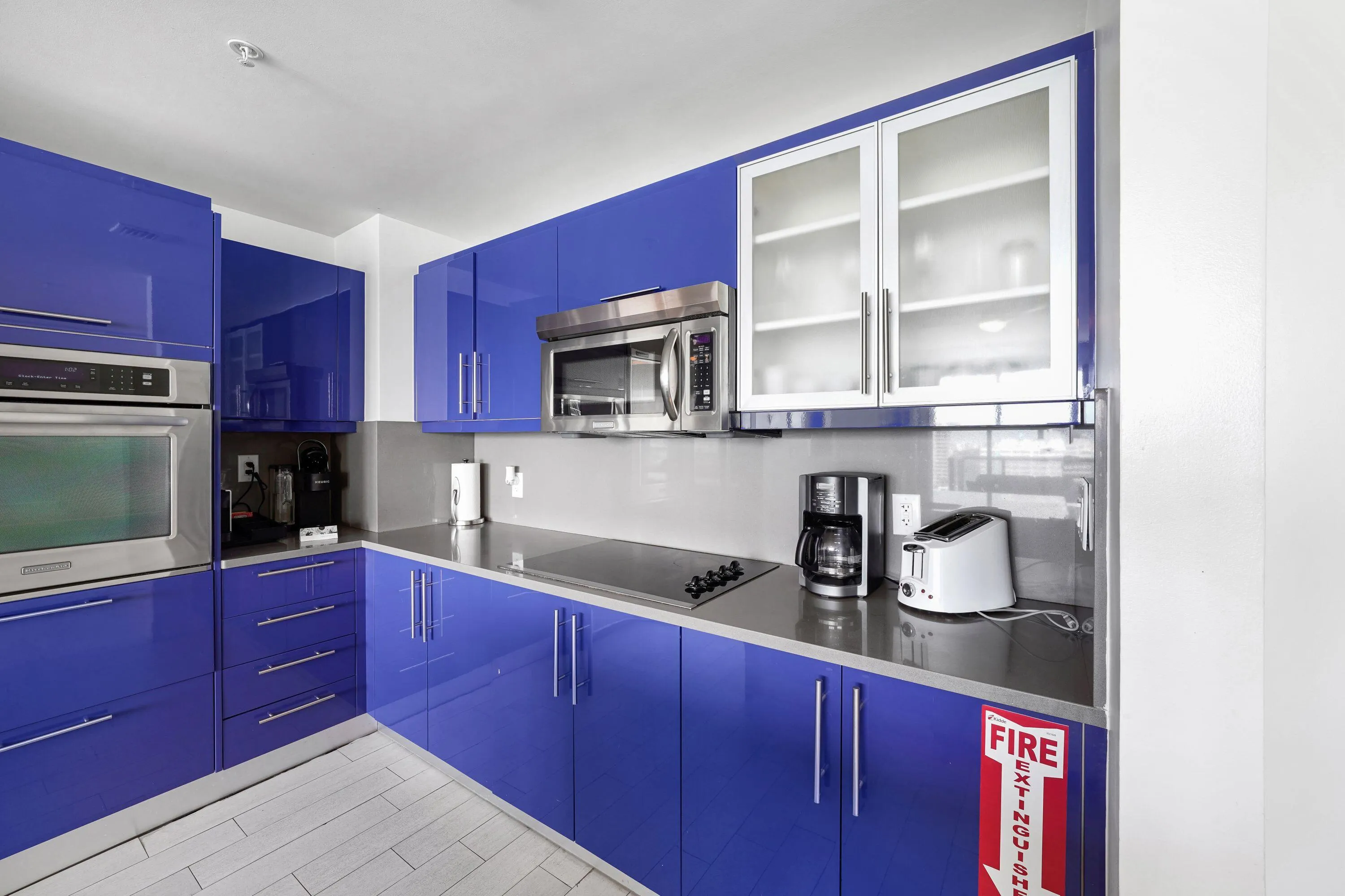 3101 Bayshore Drive