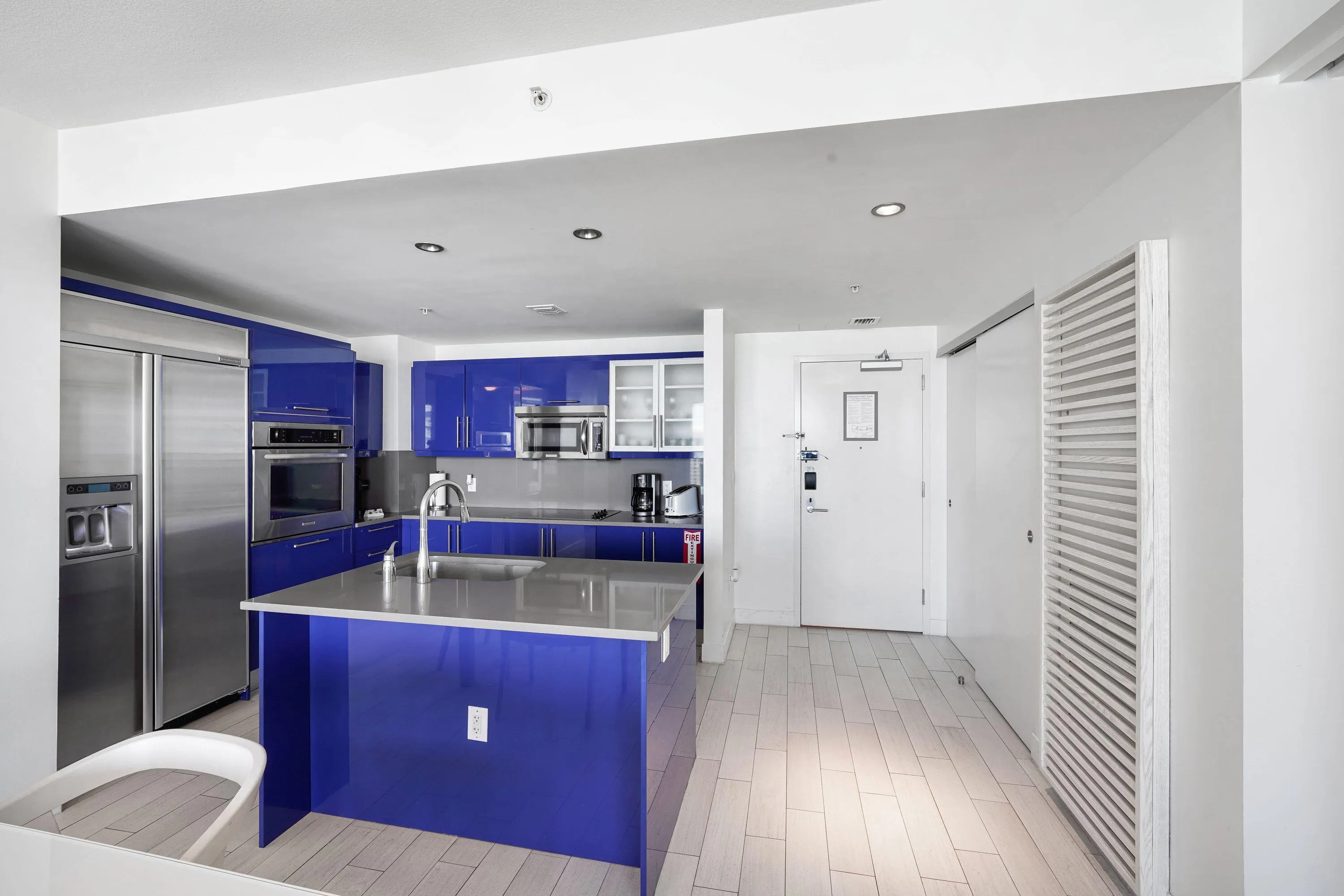 3101 Bayshore Drive