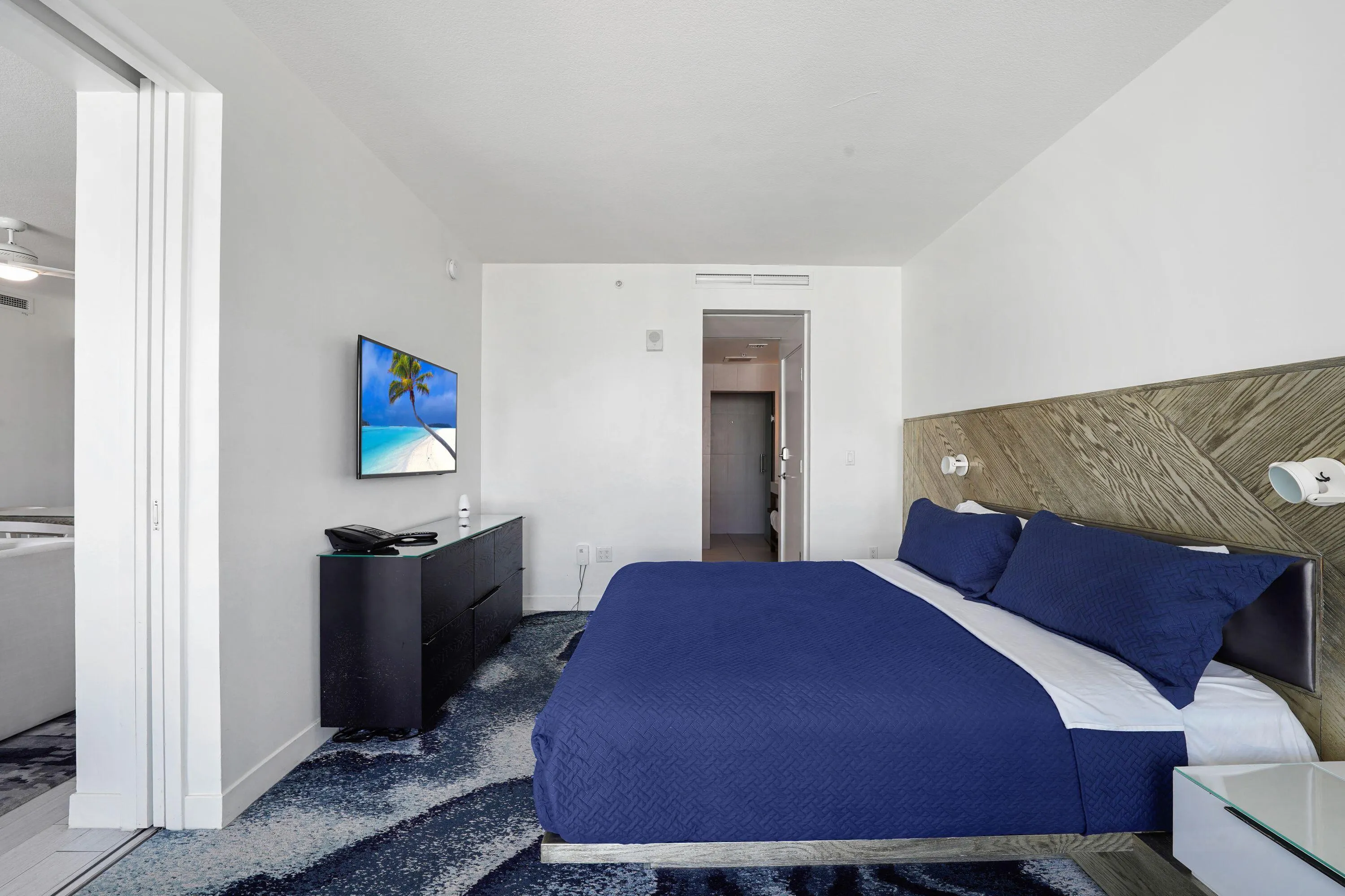 3101 Bayshore Drive