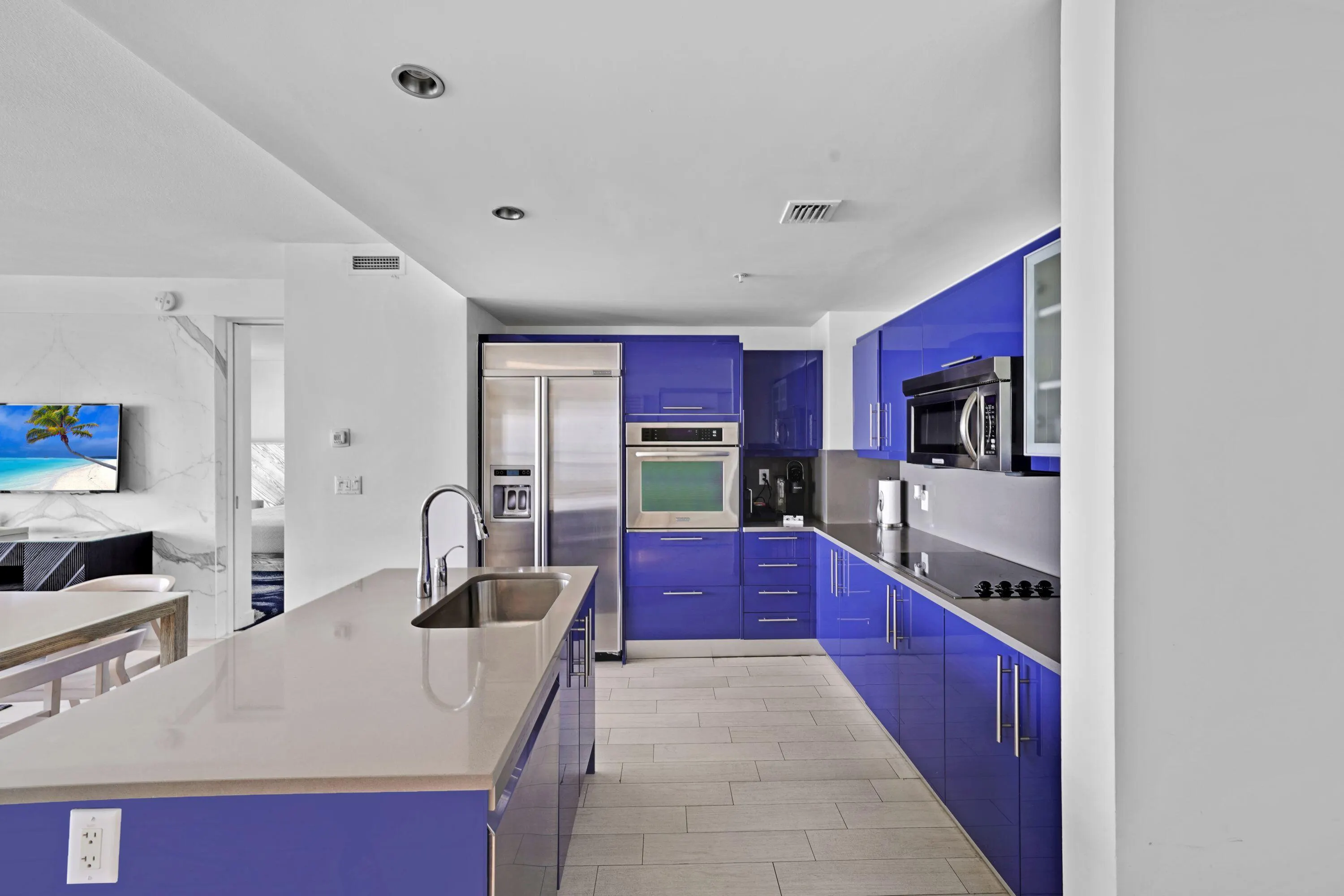 3101 Bayshore Drive