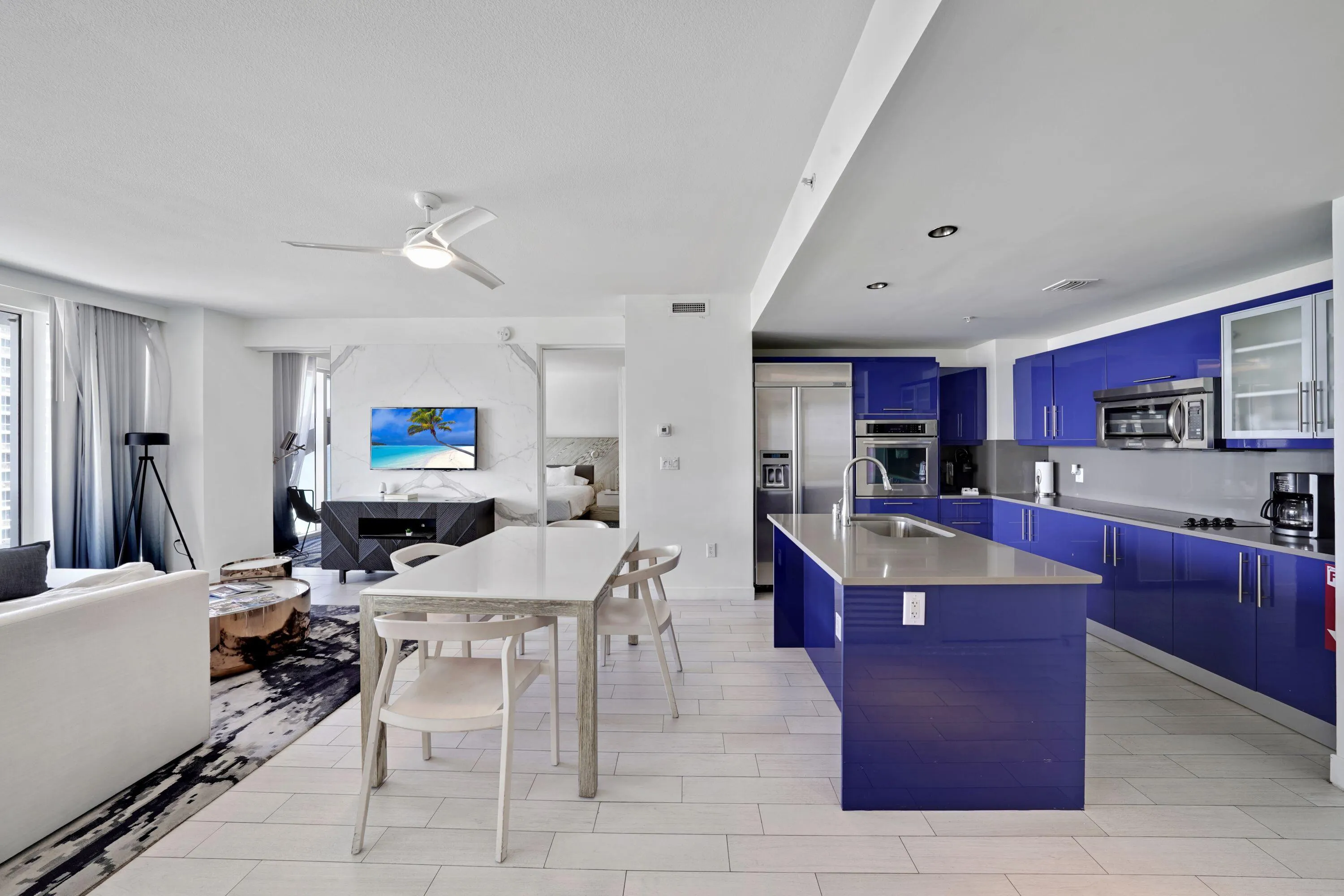 3101 Bayshore Drive