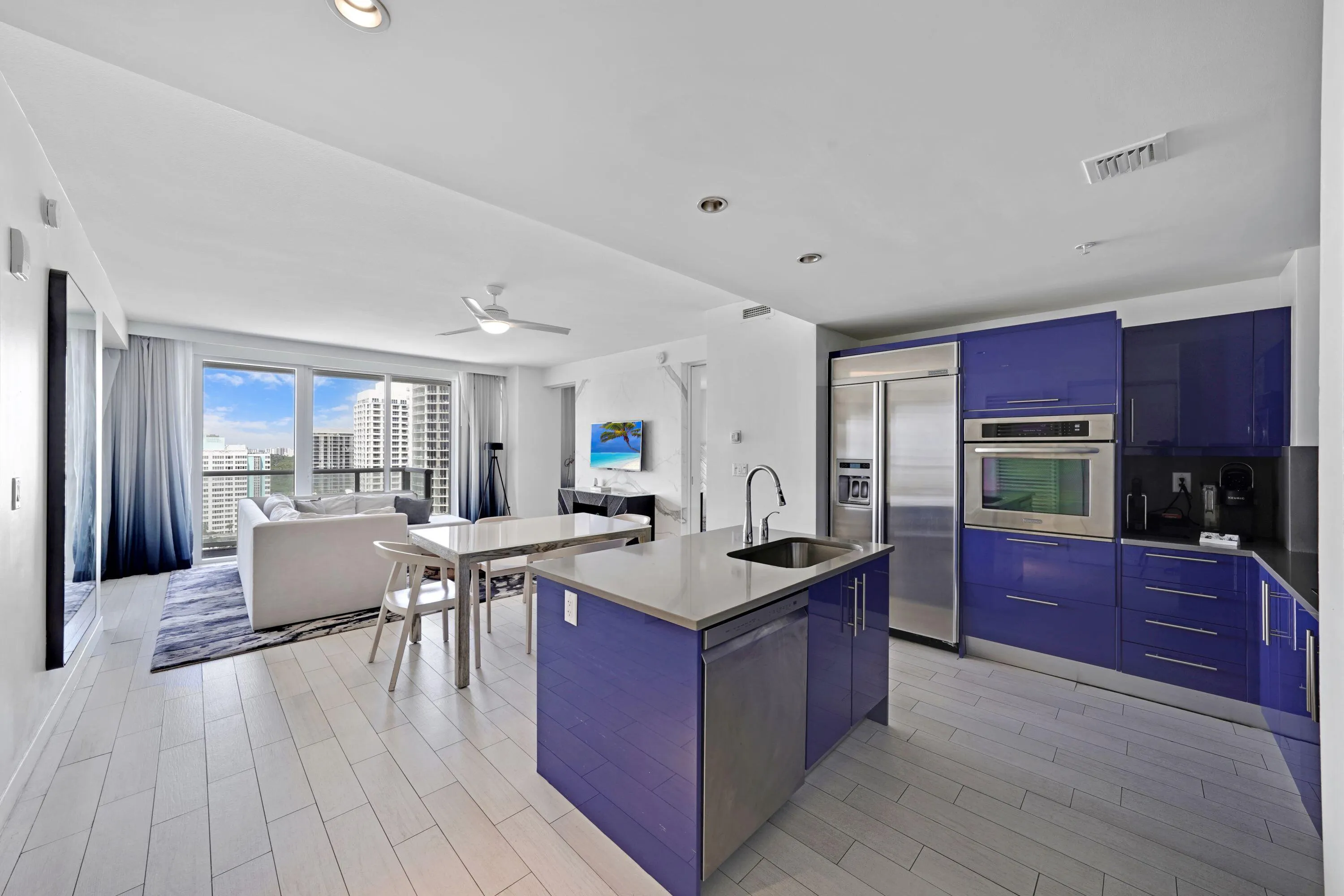 3101 Bayshore Drive