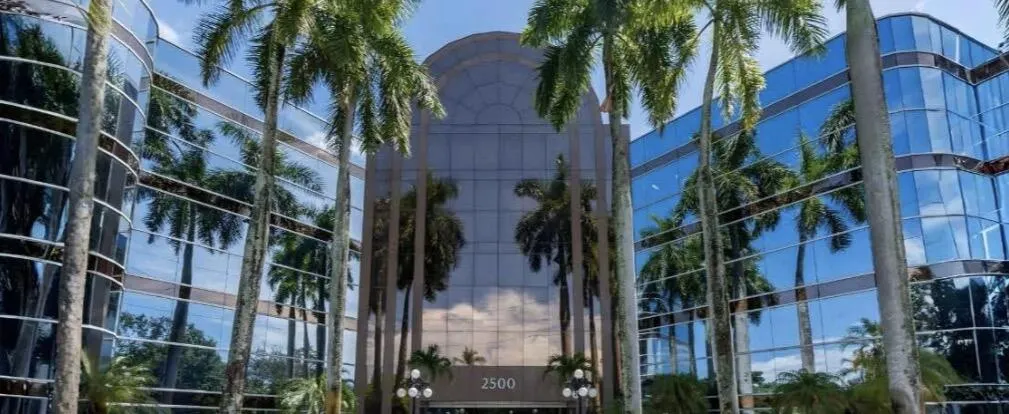 2500 N Military Trail #455