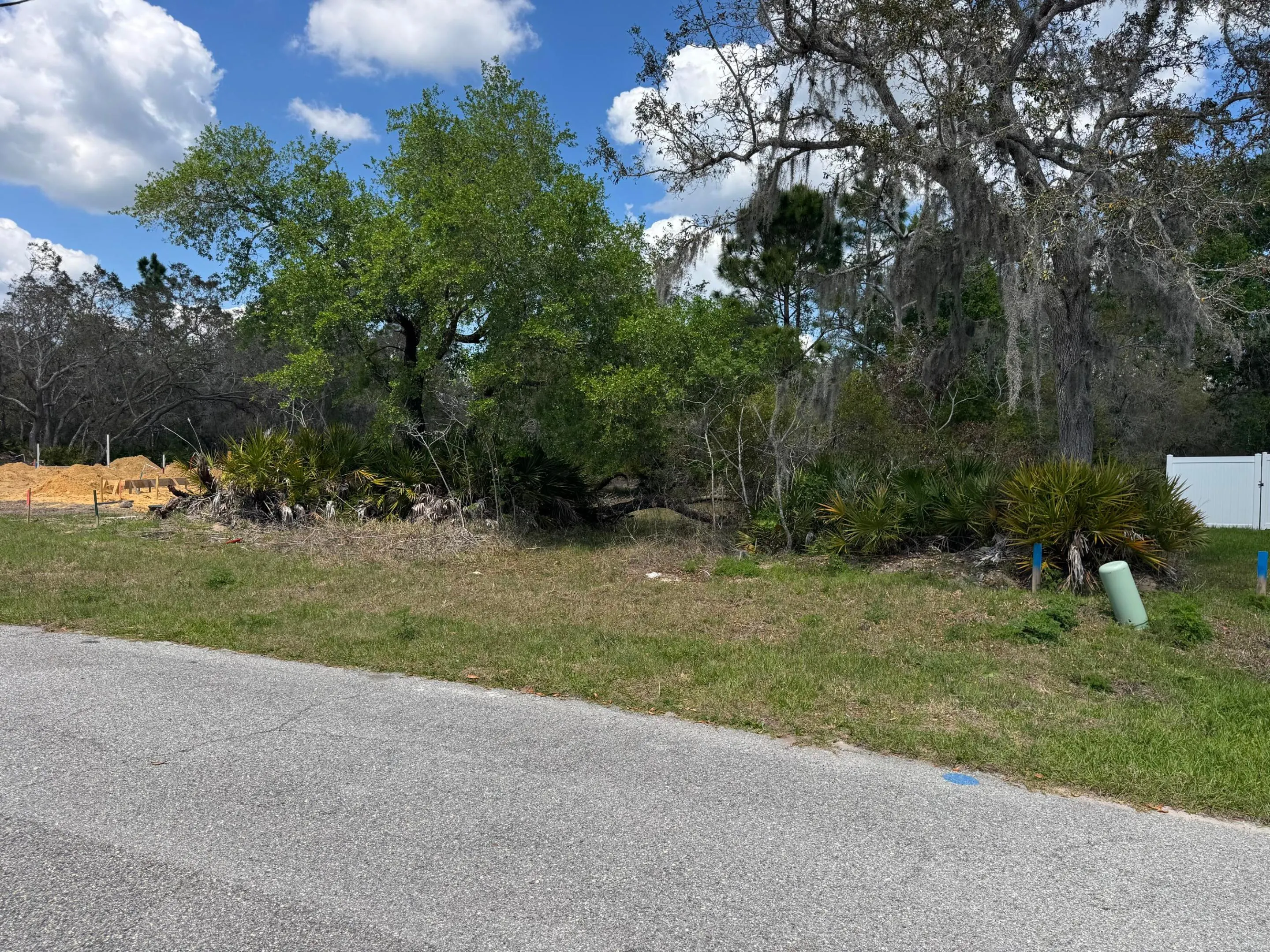 1625 Pickerel Court