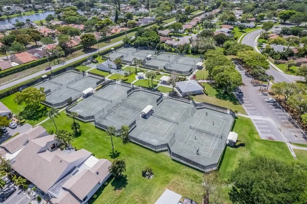 1260 NW 24th Avenue