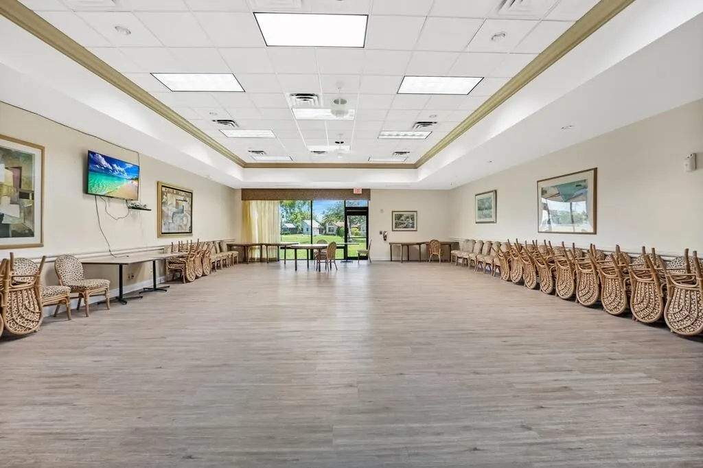 1260 NW 24th Avenue