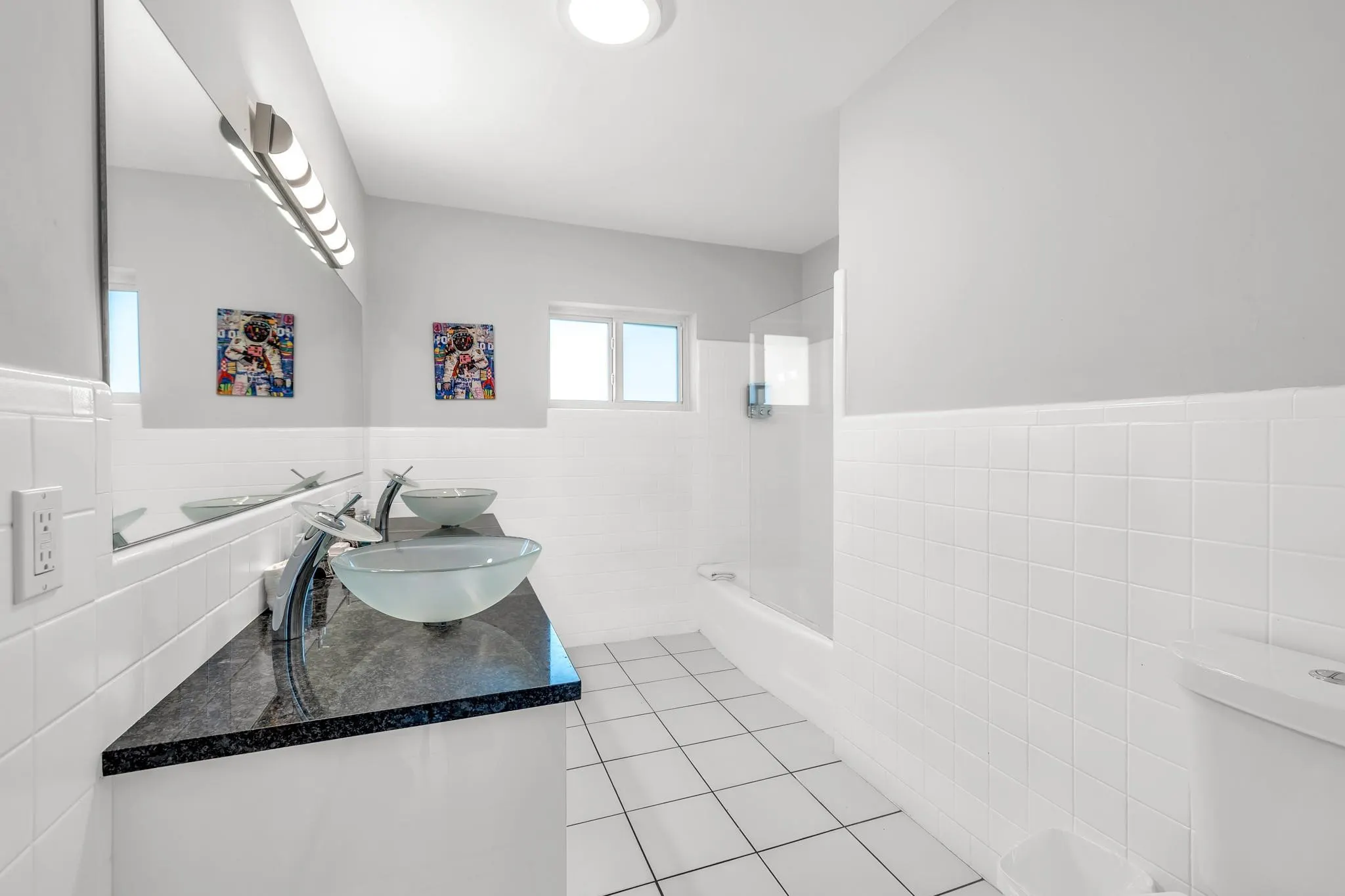 2812 NE 27th Street