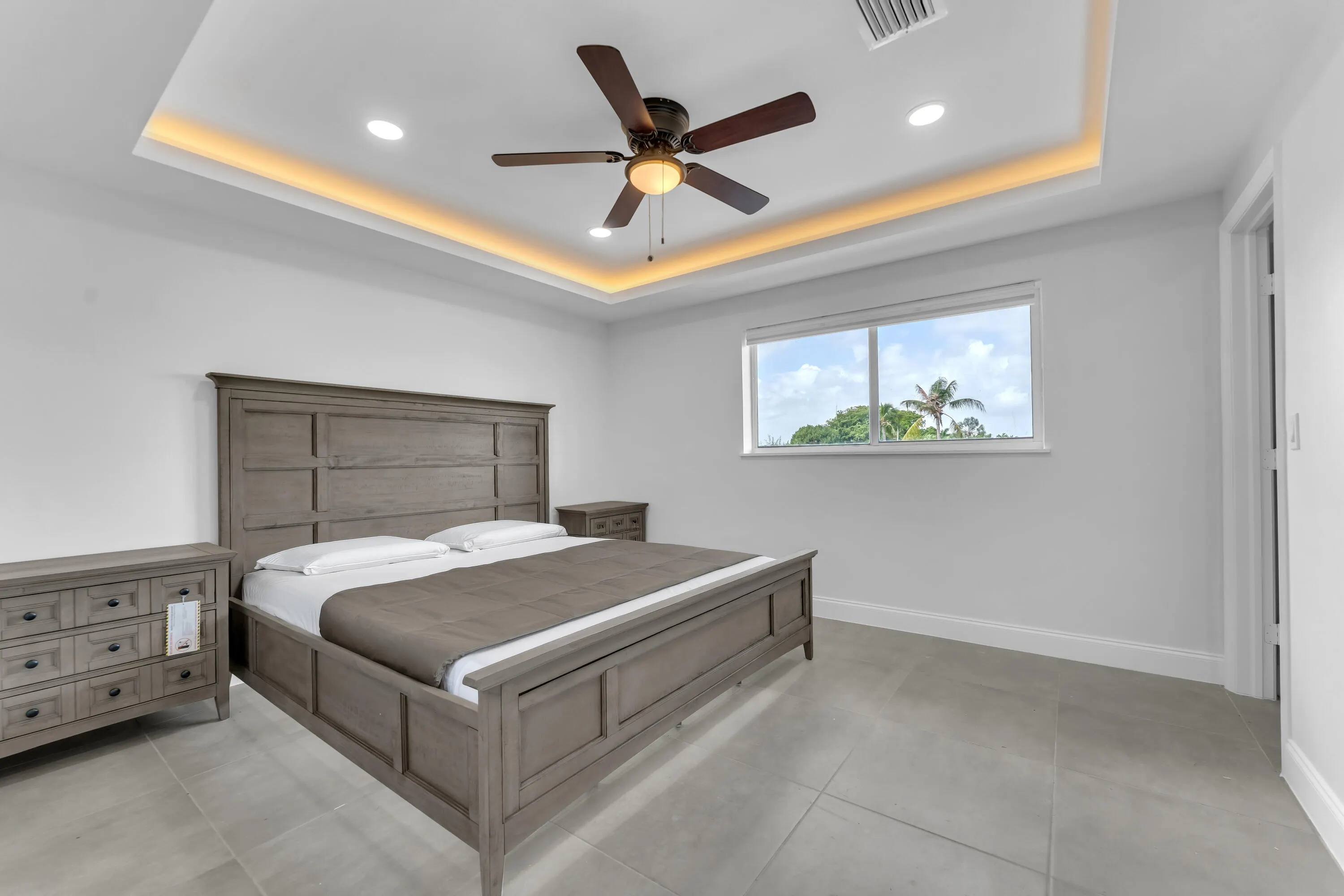 381 SE 15th Avenue #1