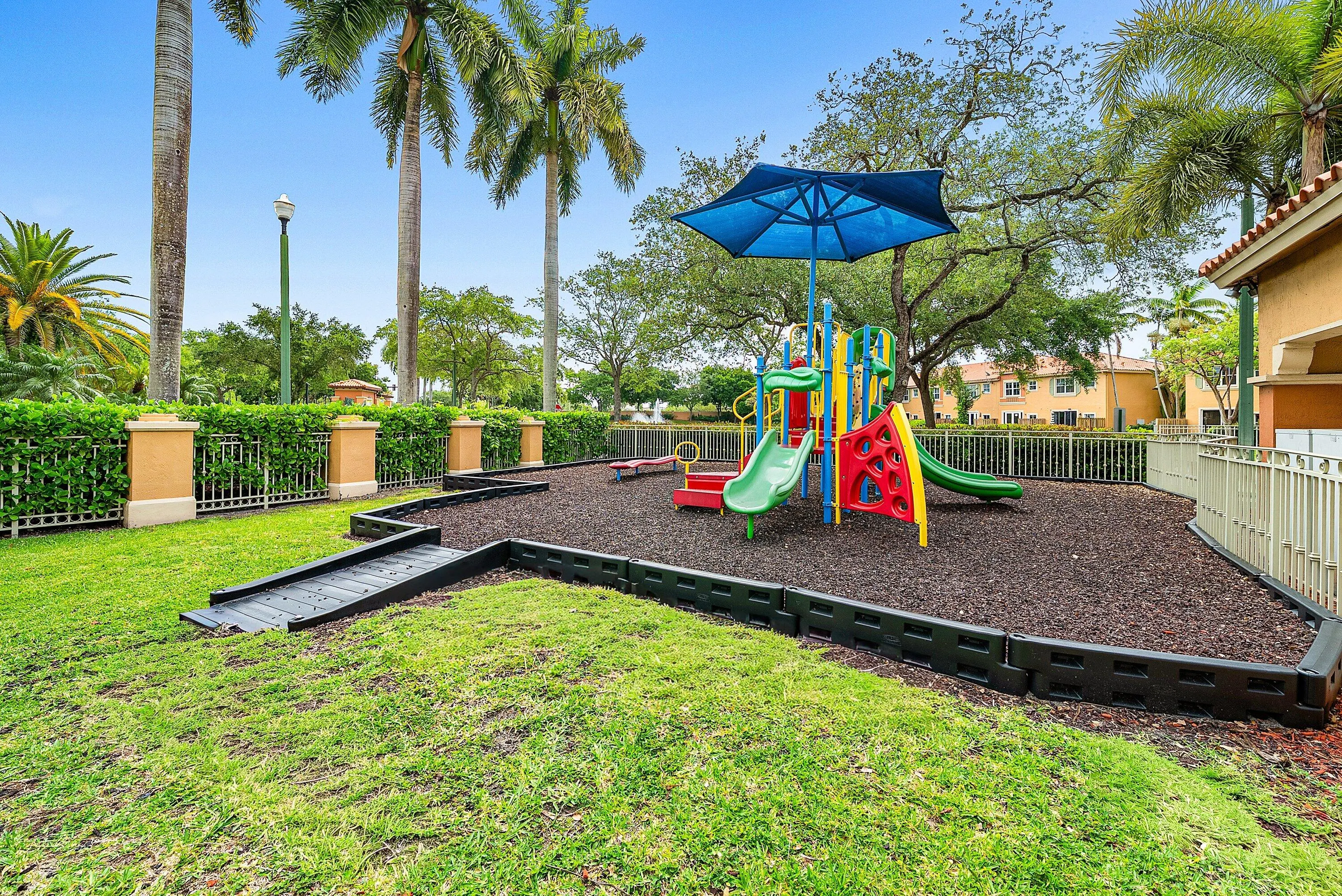 2280 Anchor Court #2606