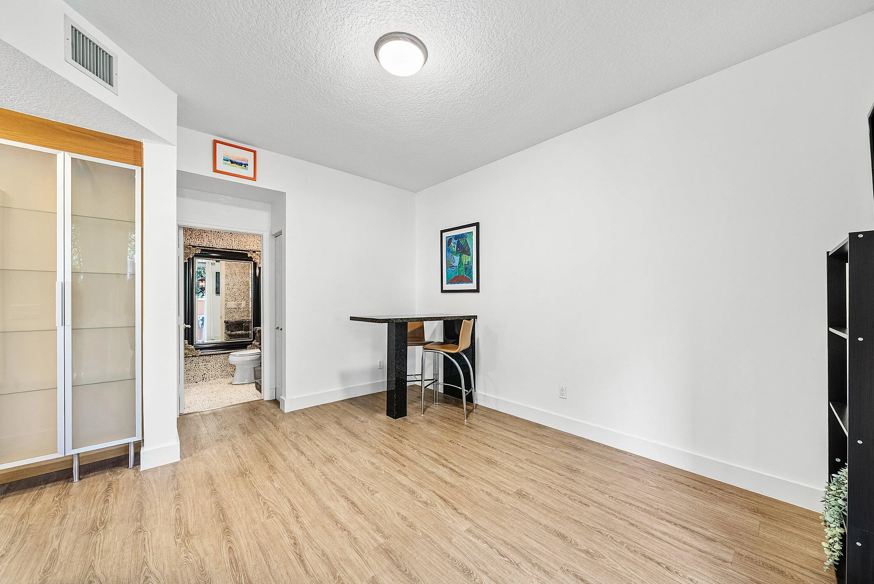 2280 Anchor Court #2606
