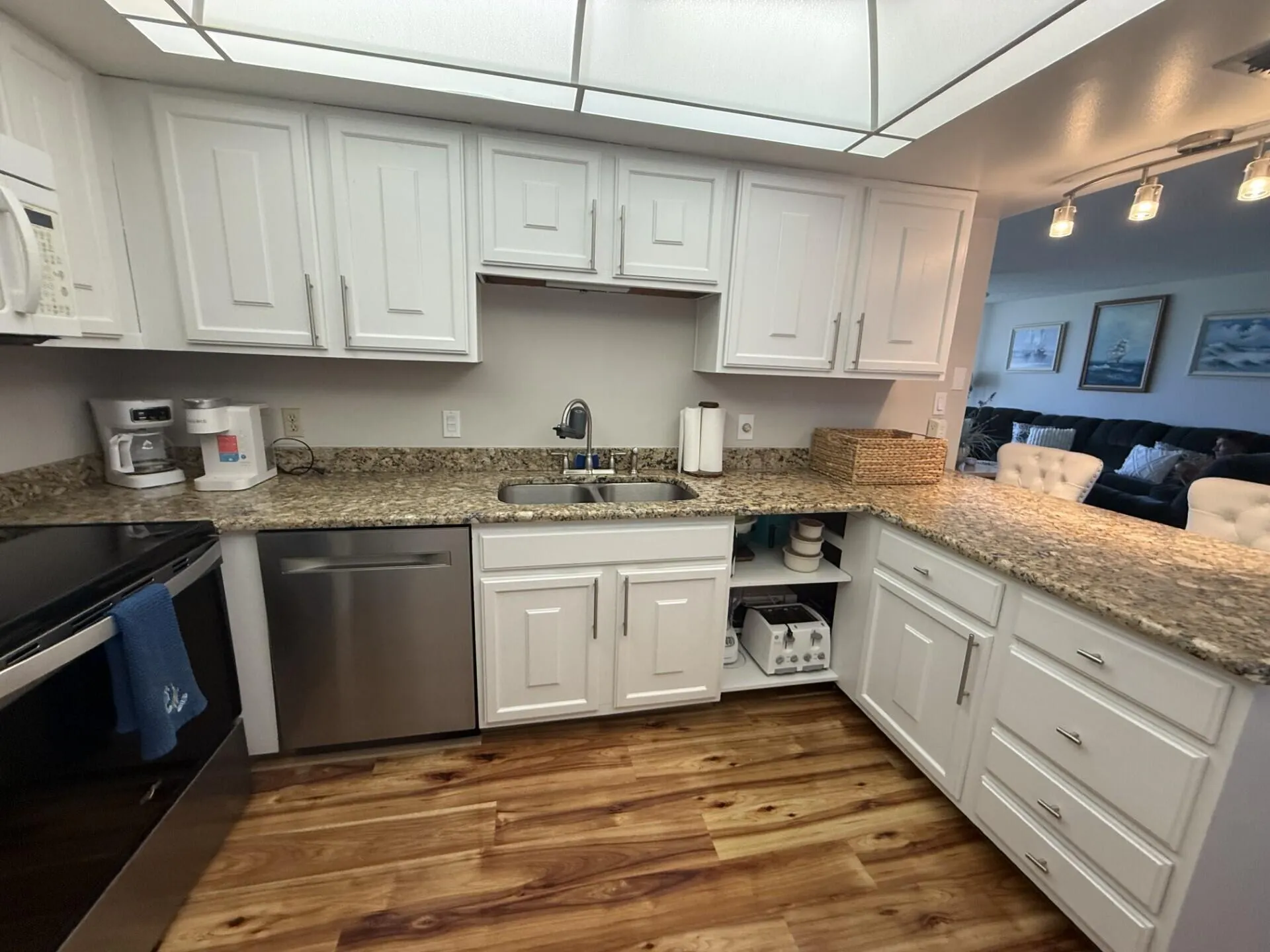 2400 S Ocean Drive #7642