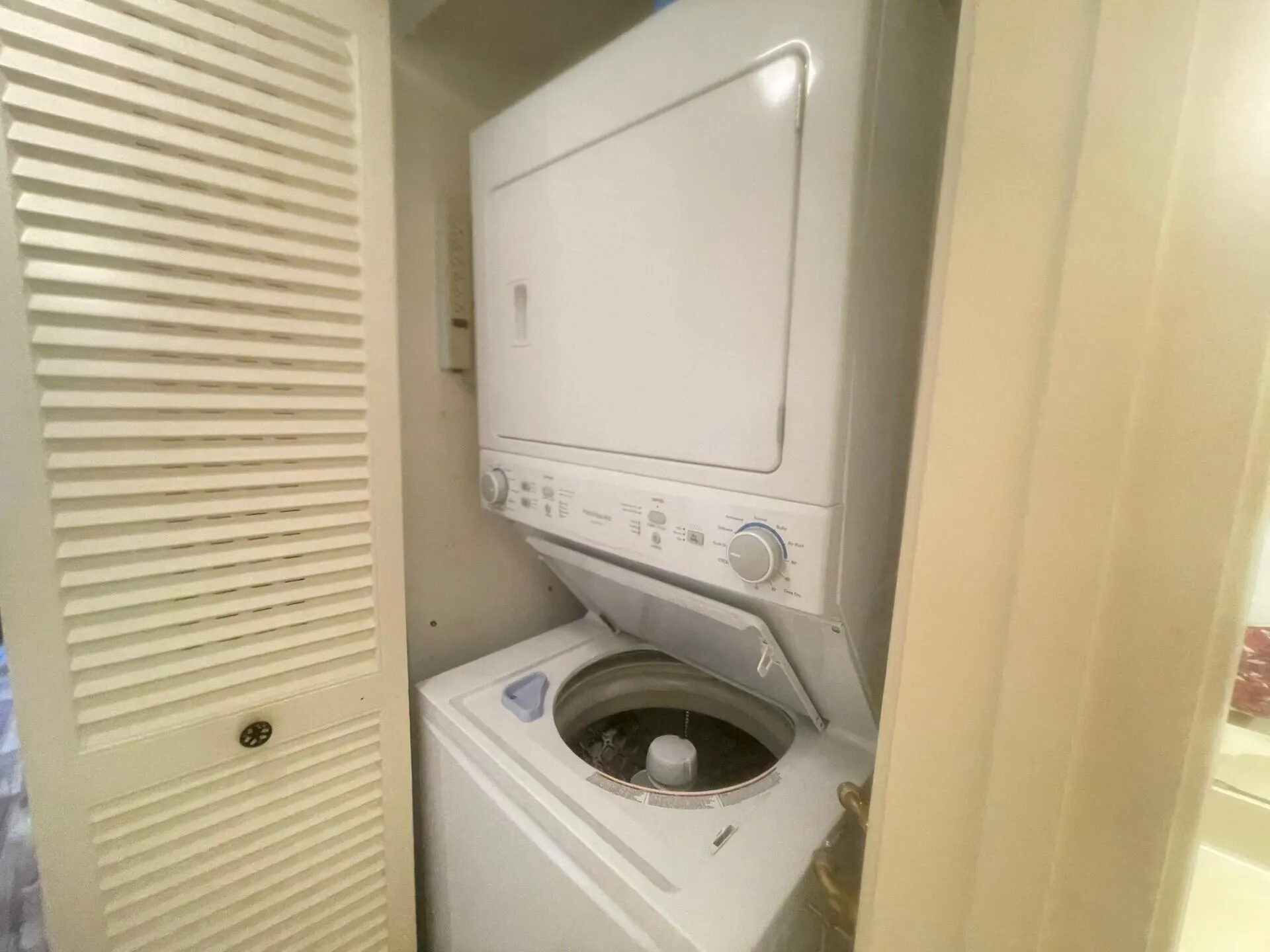 2400 S Ocean Drive #7642
