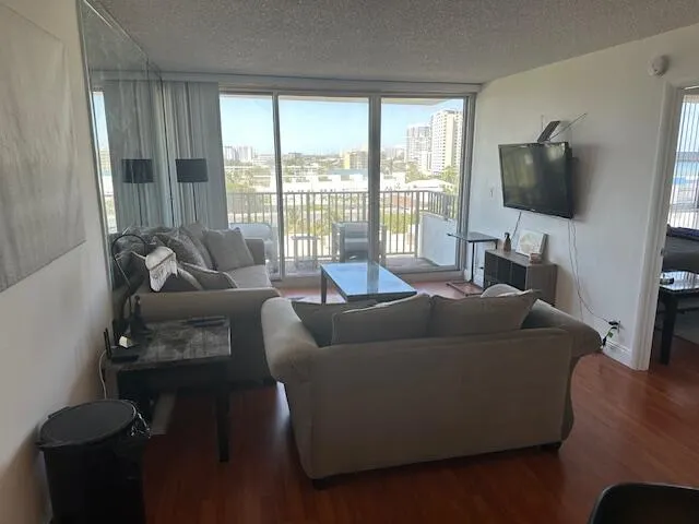 531 N Ocean Boulevard #903