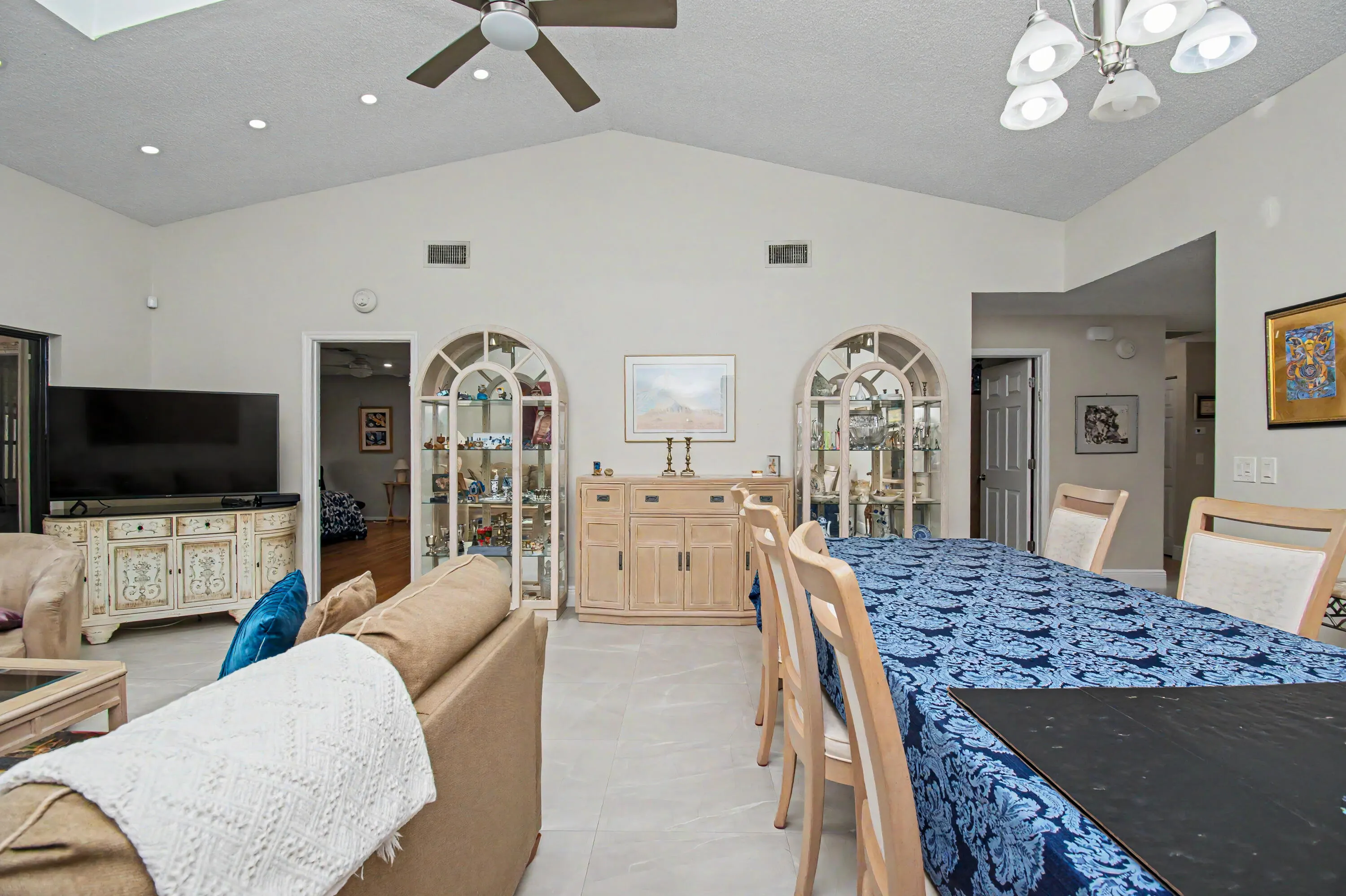 7951 Little Lane