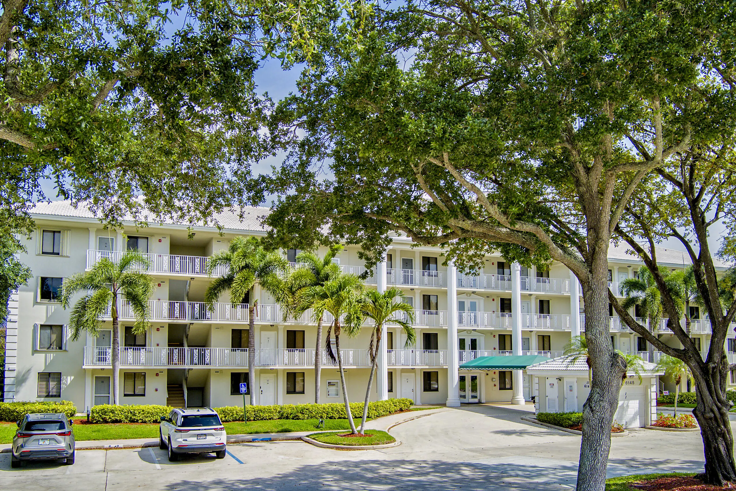 6145 Balboa Circle #103