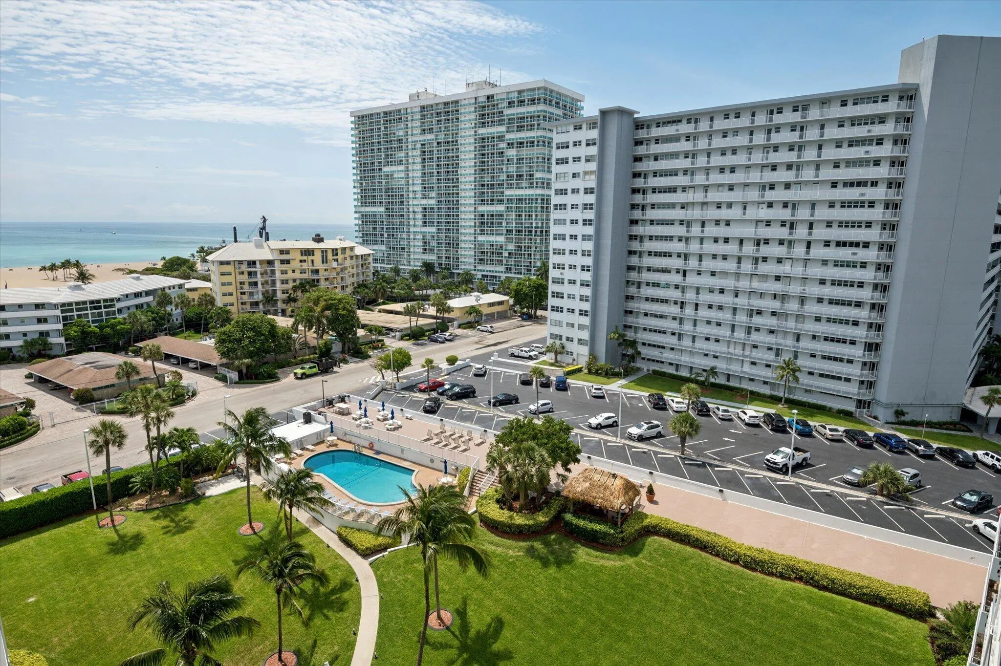 1900 S Ocean Drive #1006
