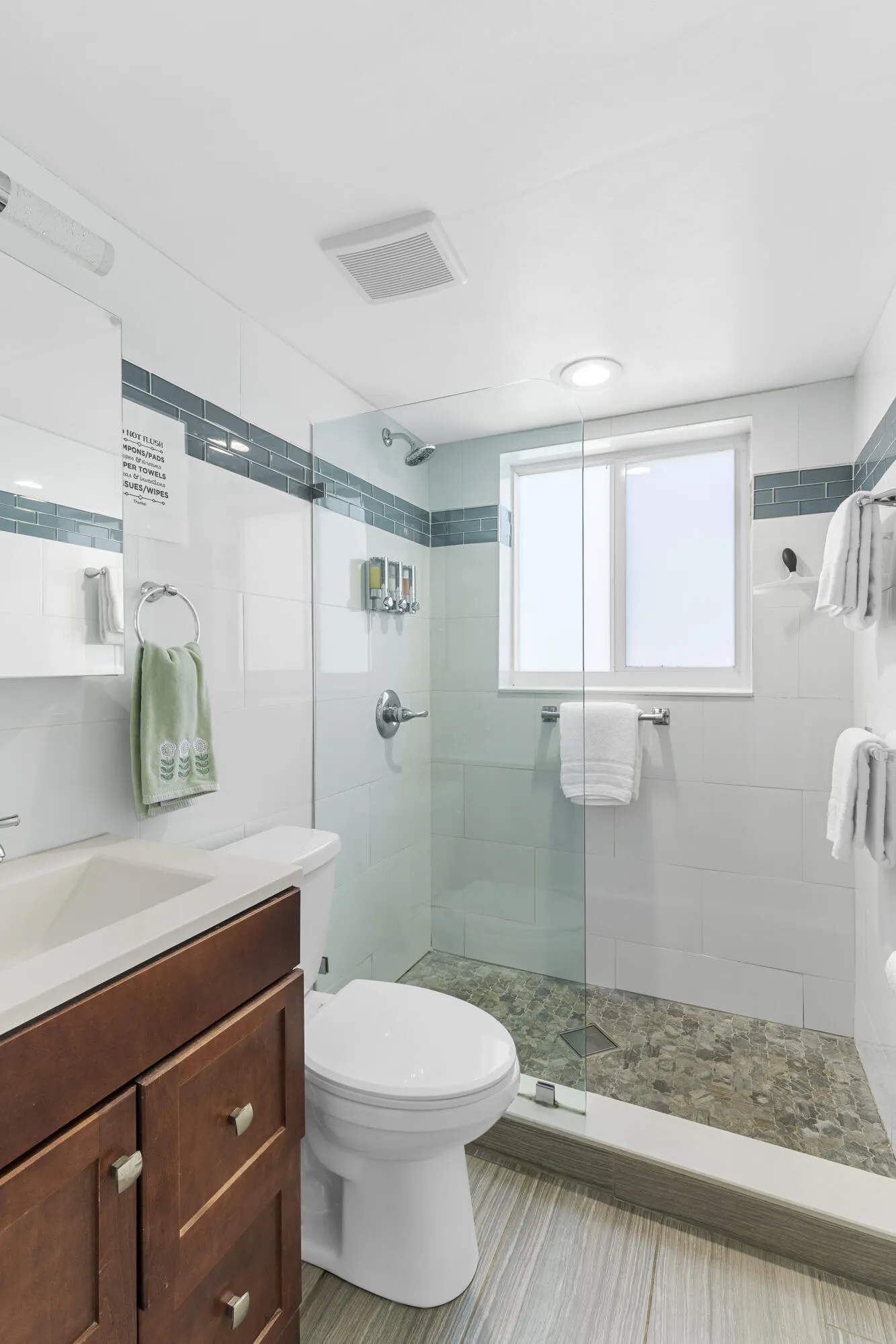 3225 NE 16th Street #9a