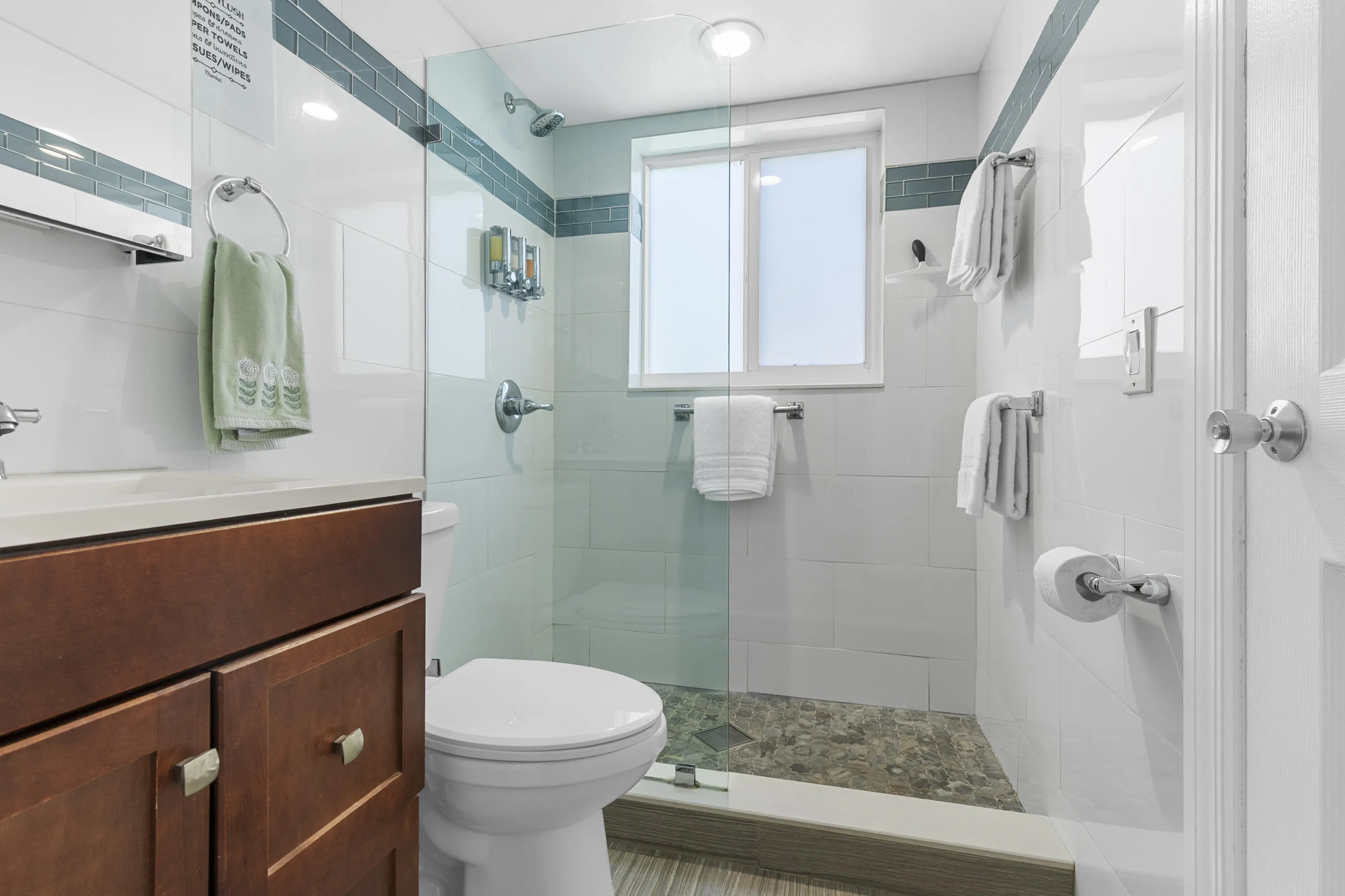3225 NE 16th Street #9a