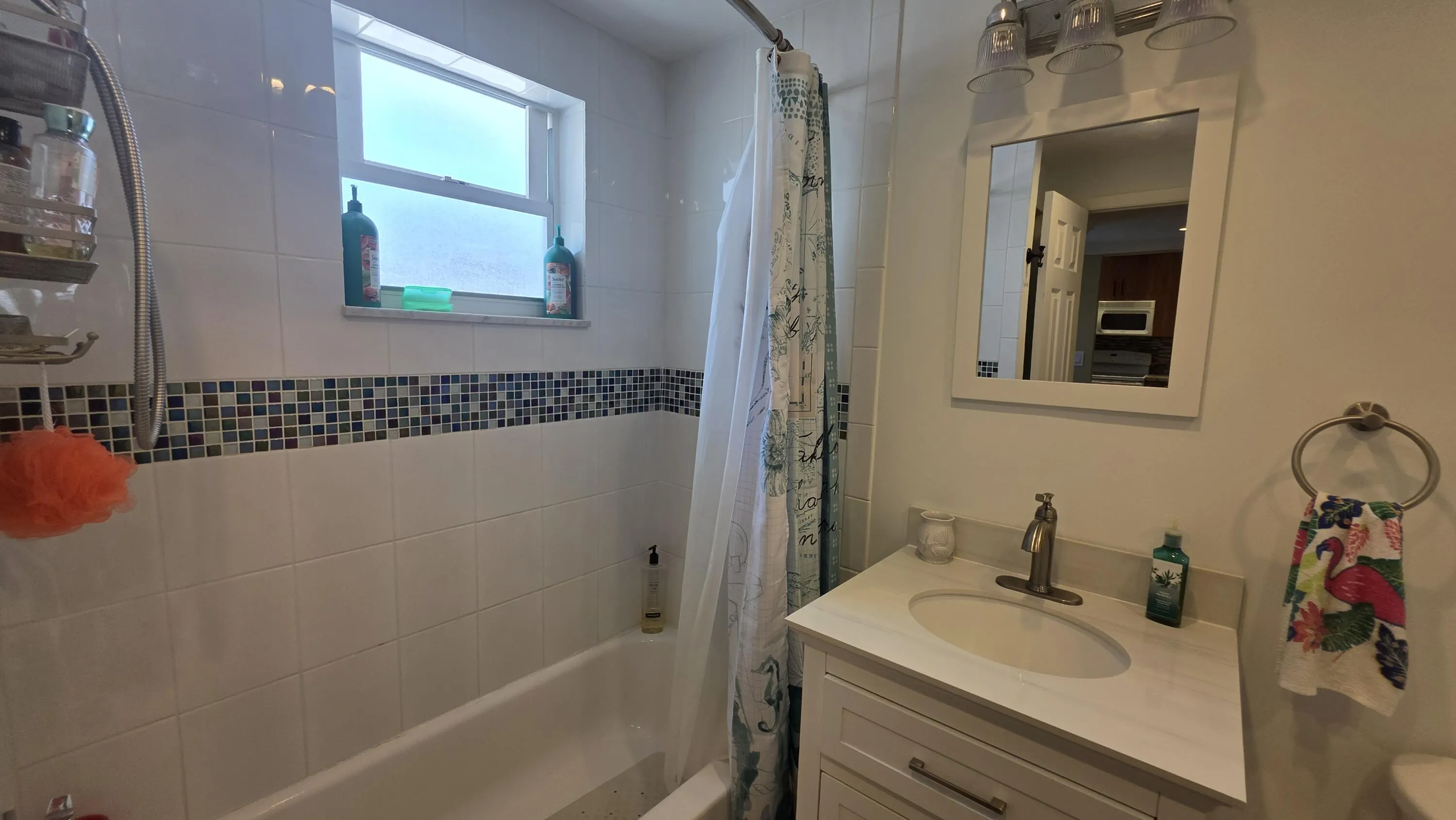 600 NE 2nd Street #108