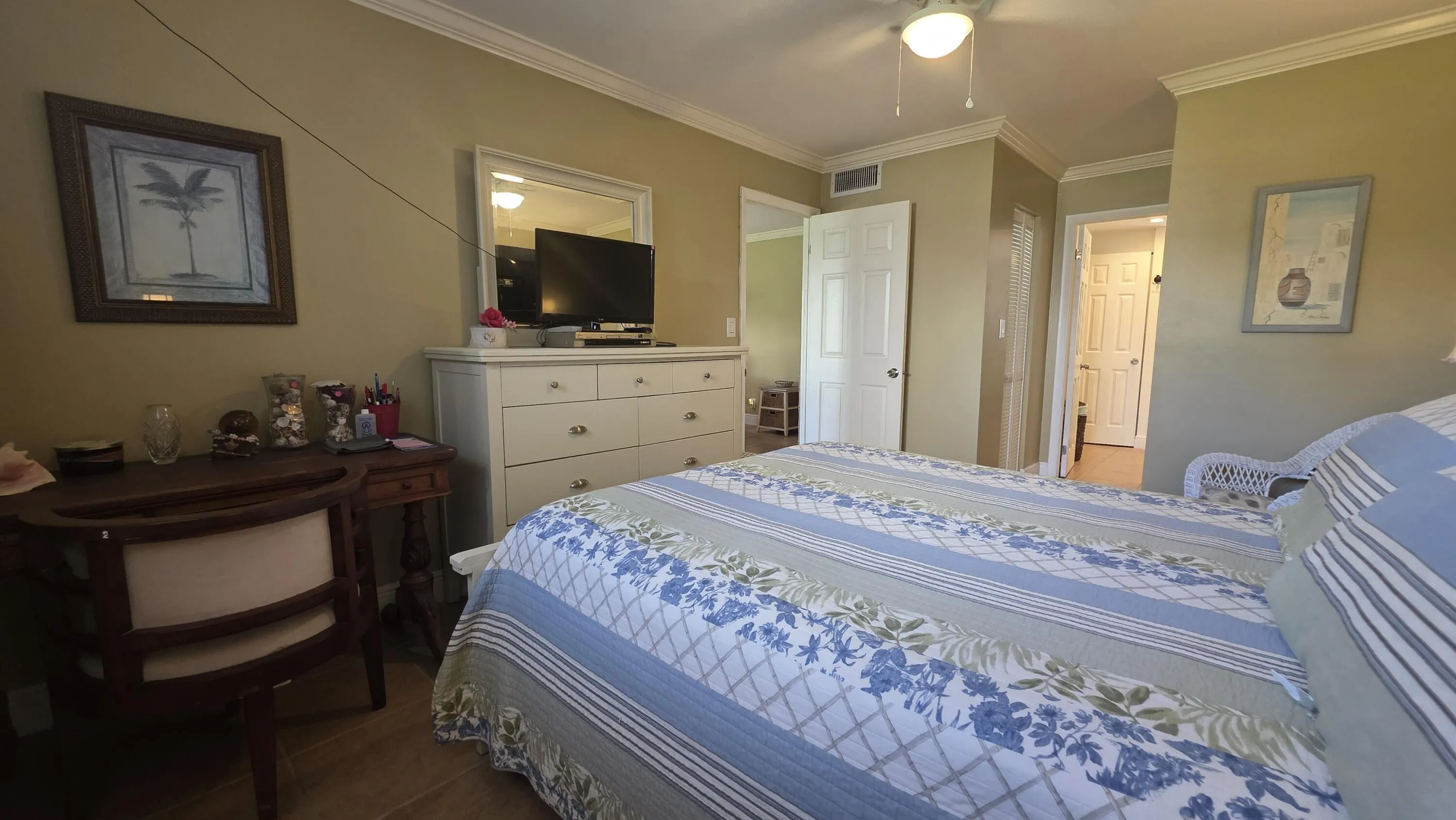 600 NE 2nd Street #108