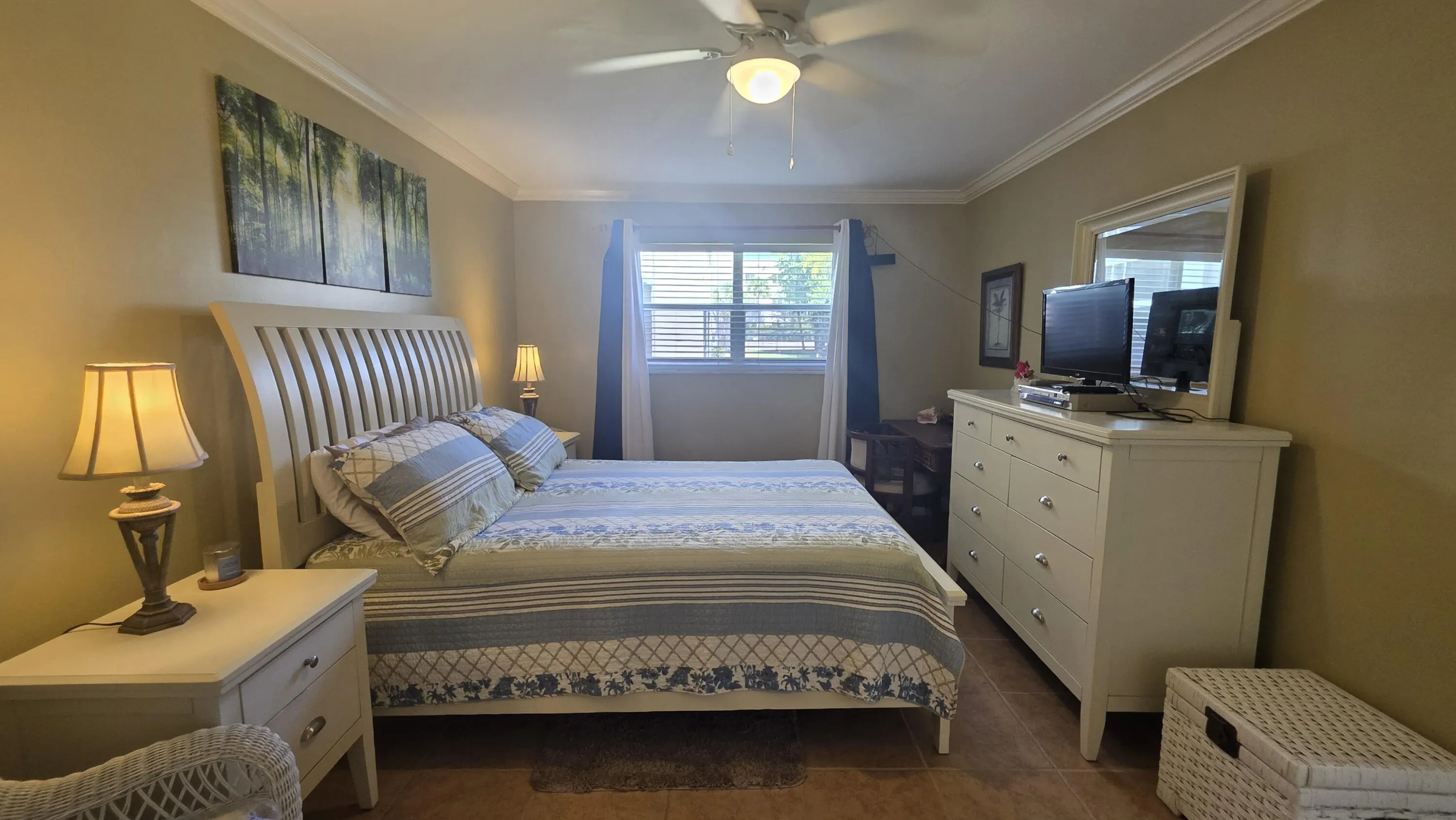 600 NE 2nd Street #108