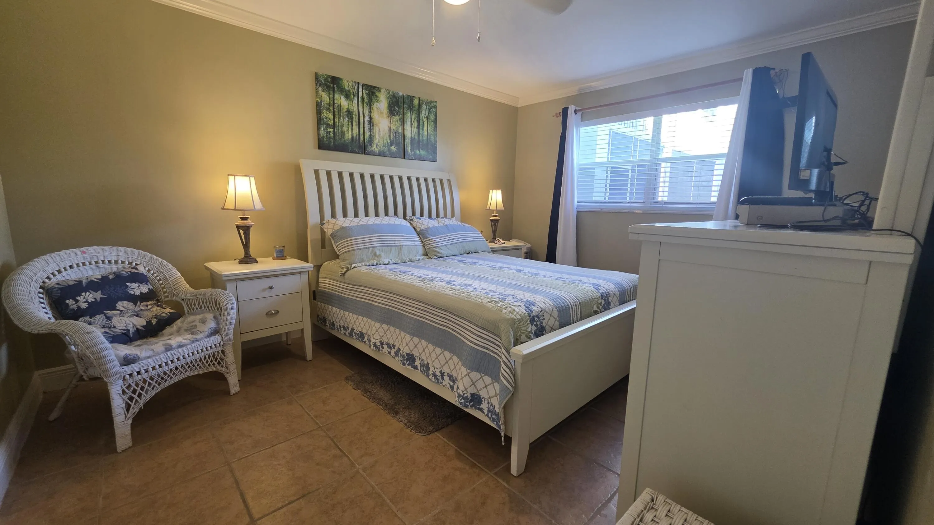 600 NE 2nd Street #108