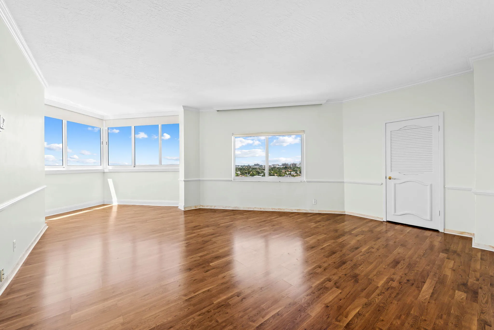 333 Sunset Drive #Apt 1008