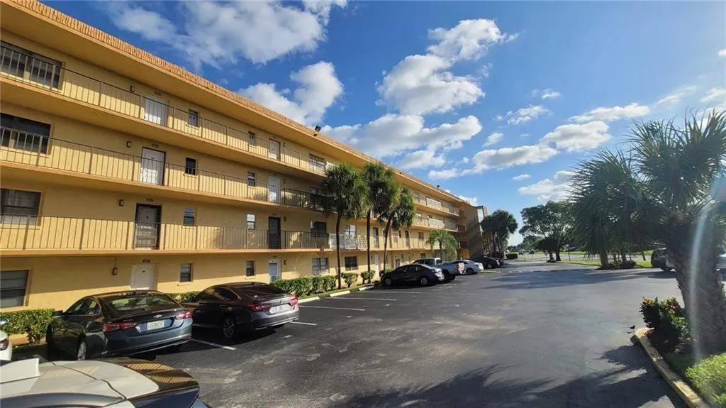 9273 SW 8th Street #109