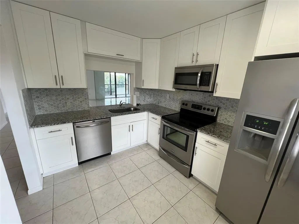 9273 SW 8th Street #109
