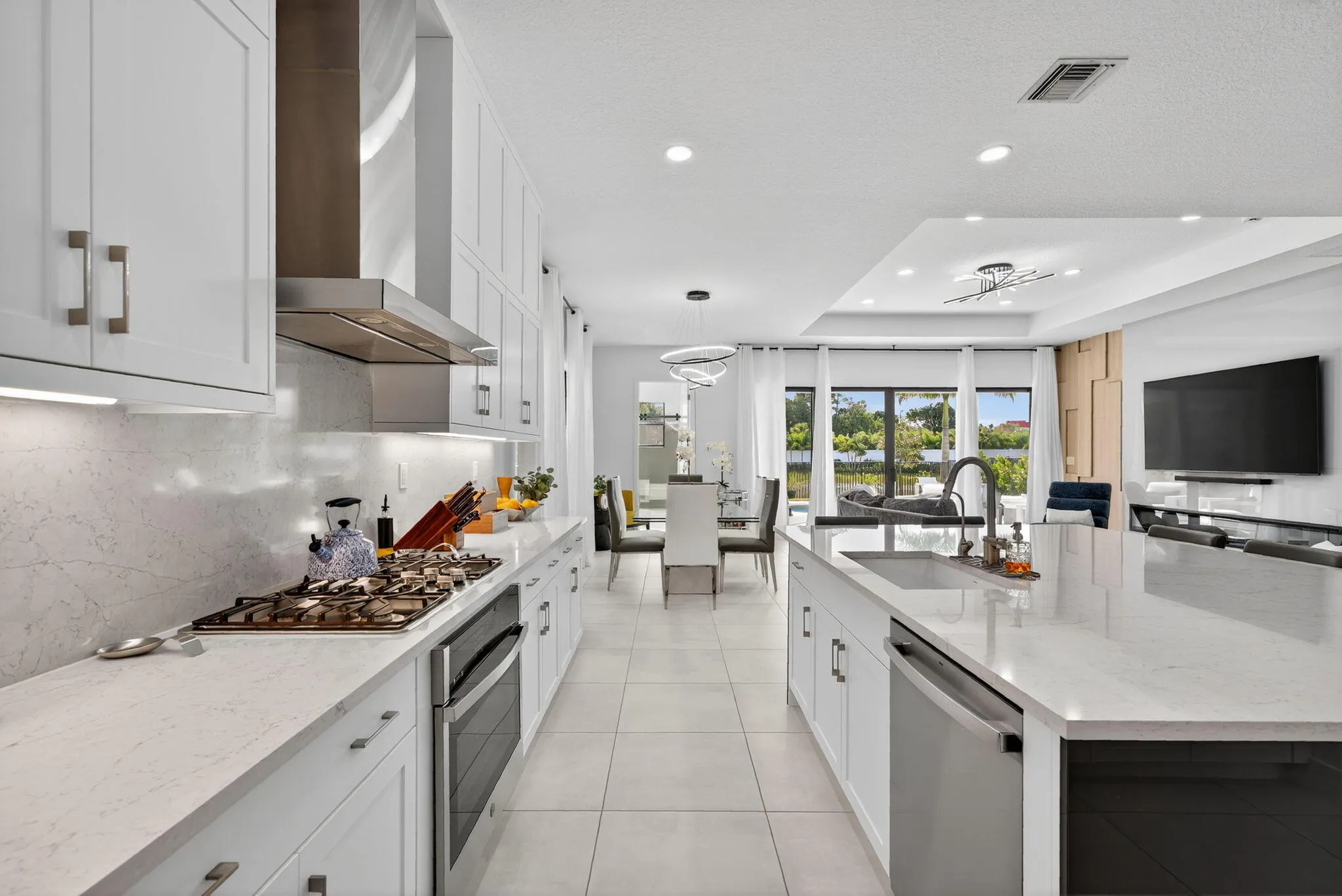 8252 Essex Country Club Drive