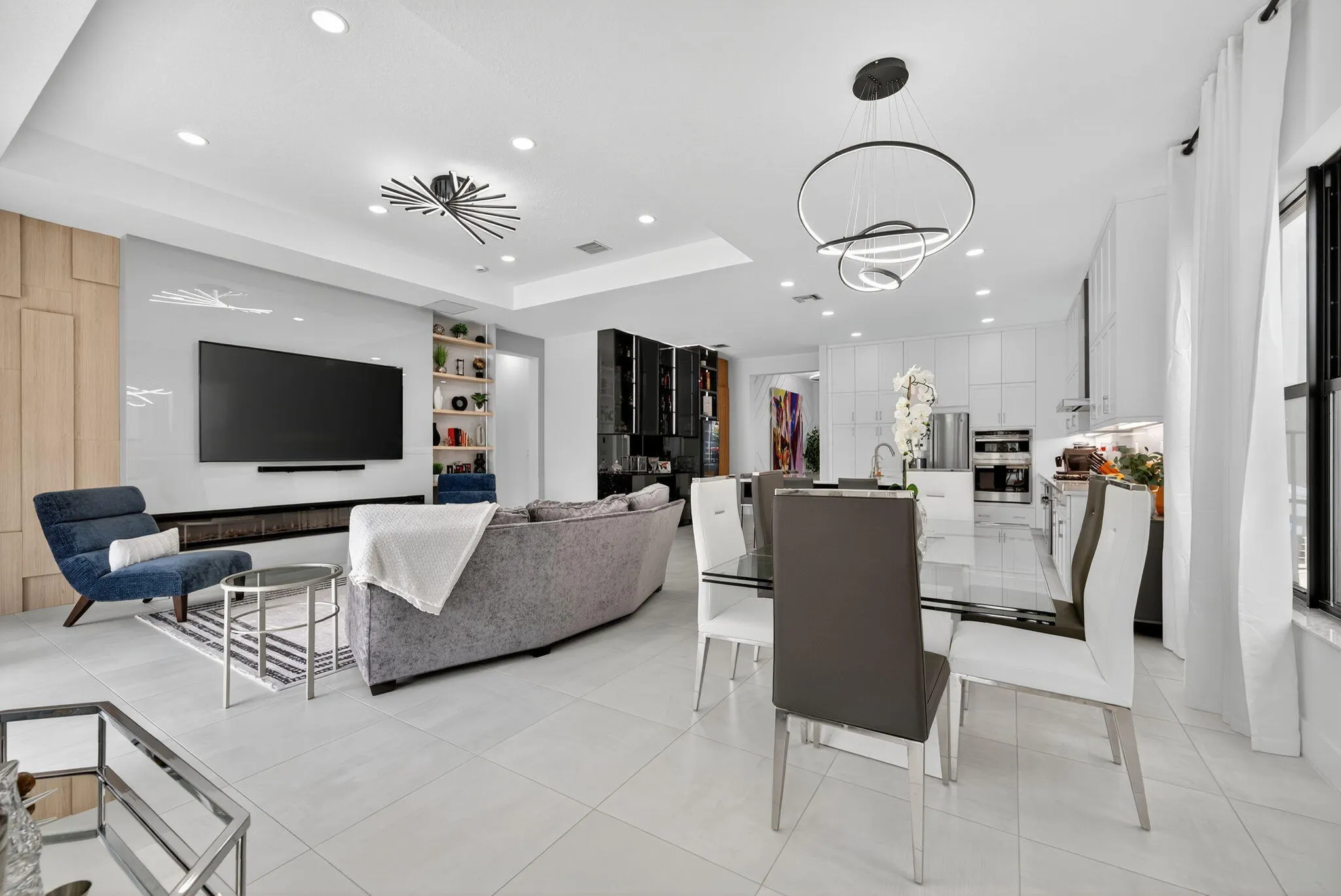 8252 Essex Country Club Drive