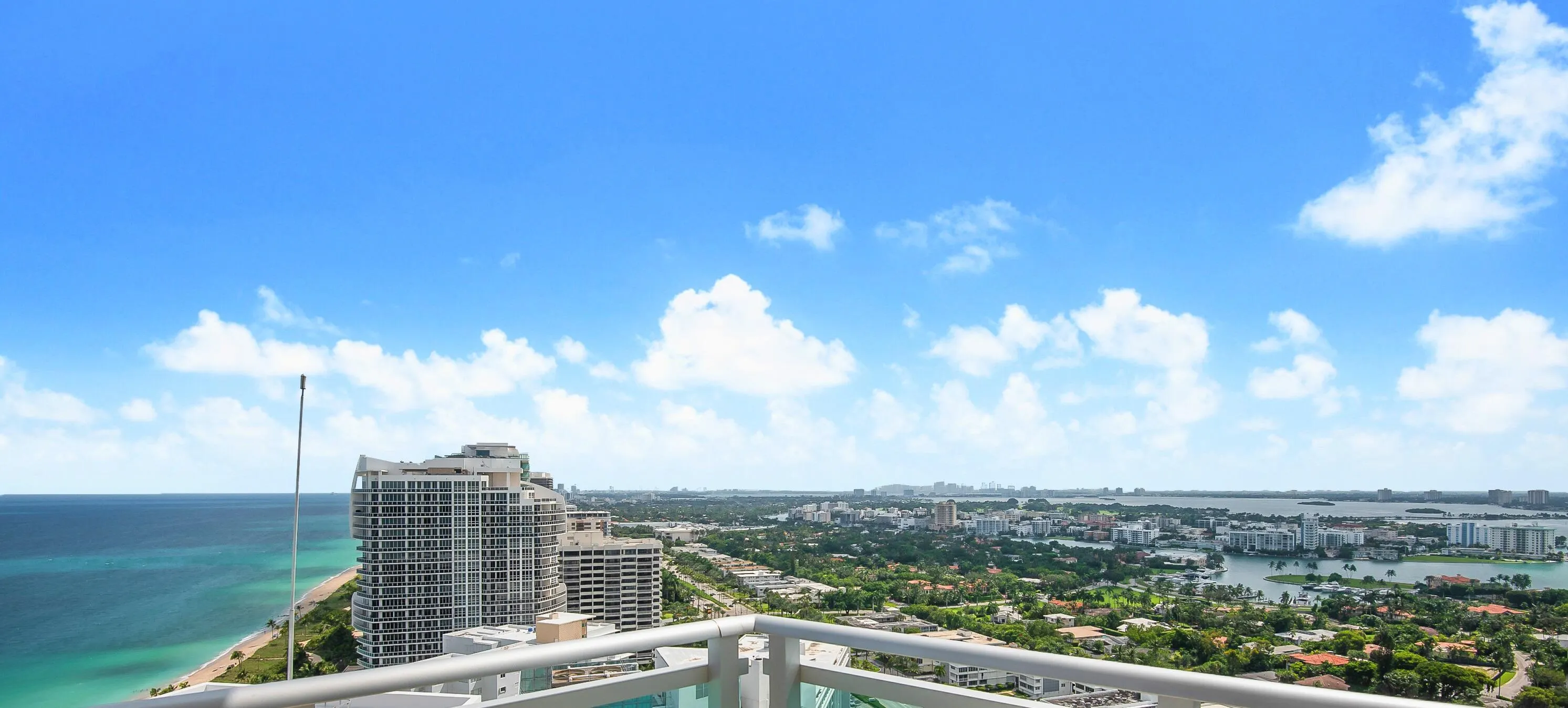 10295 Collins Avenue #2203