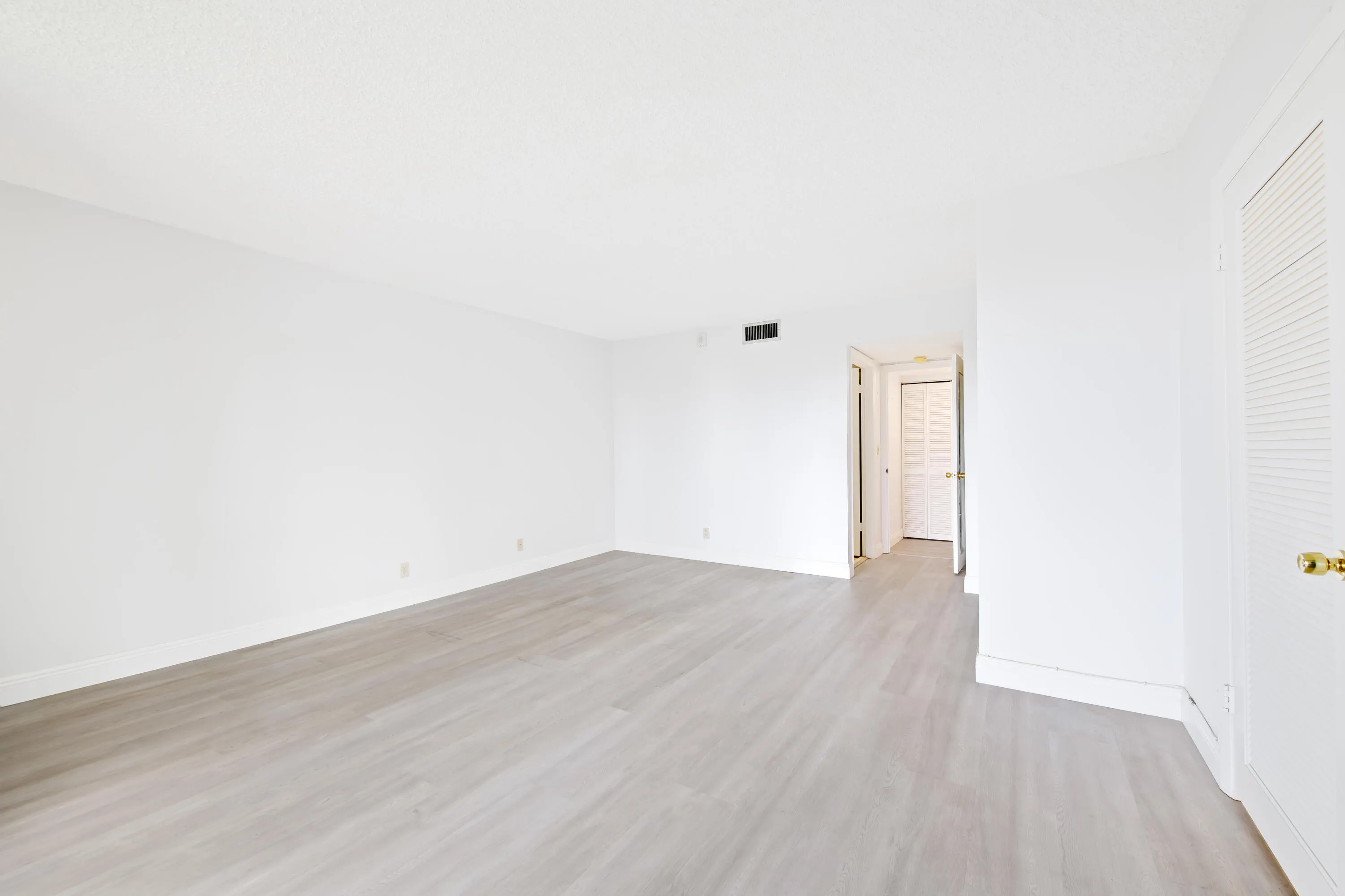 799 Jeffery Street #201
