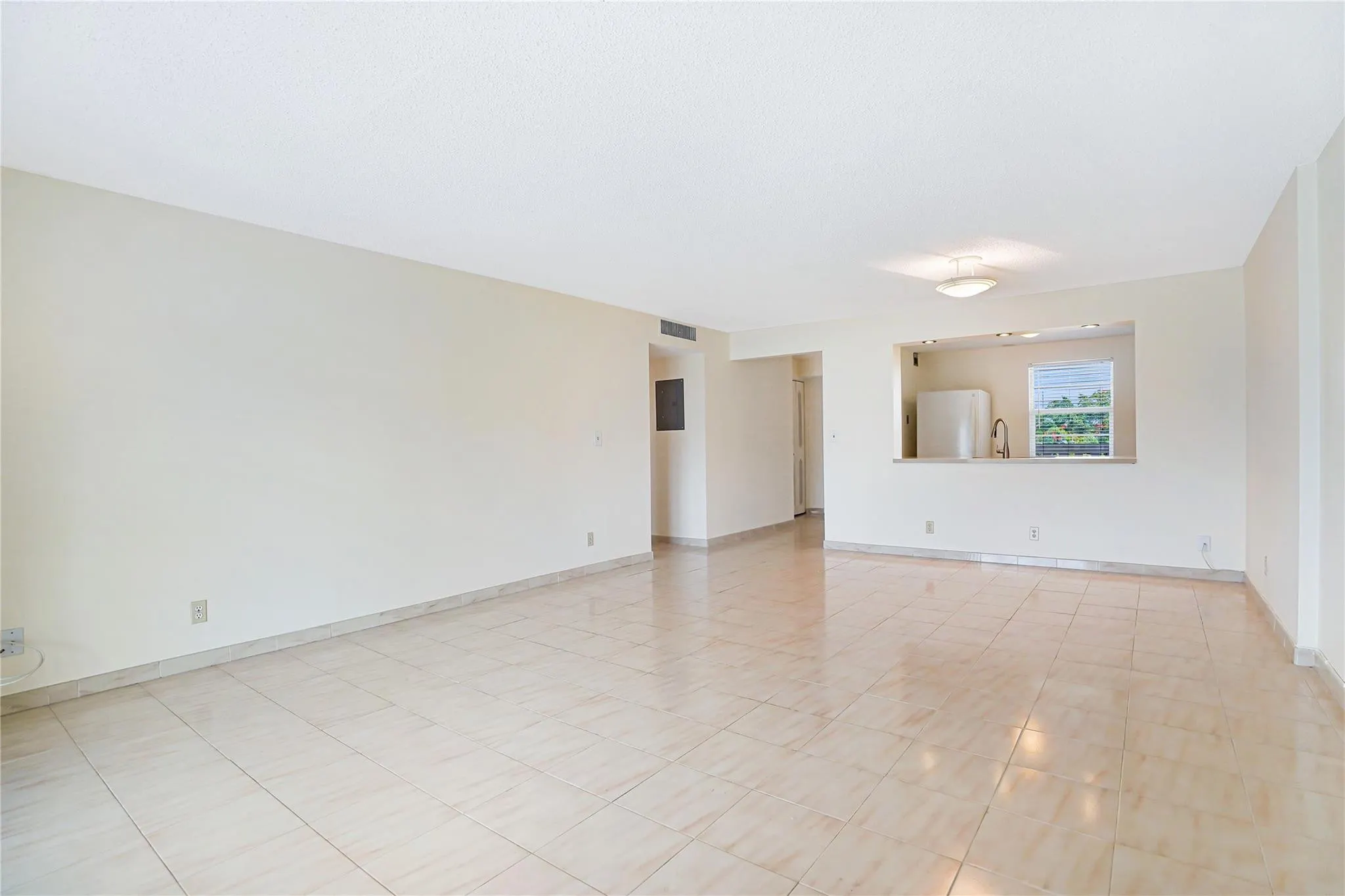 111 SE 3rd Avenue #306