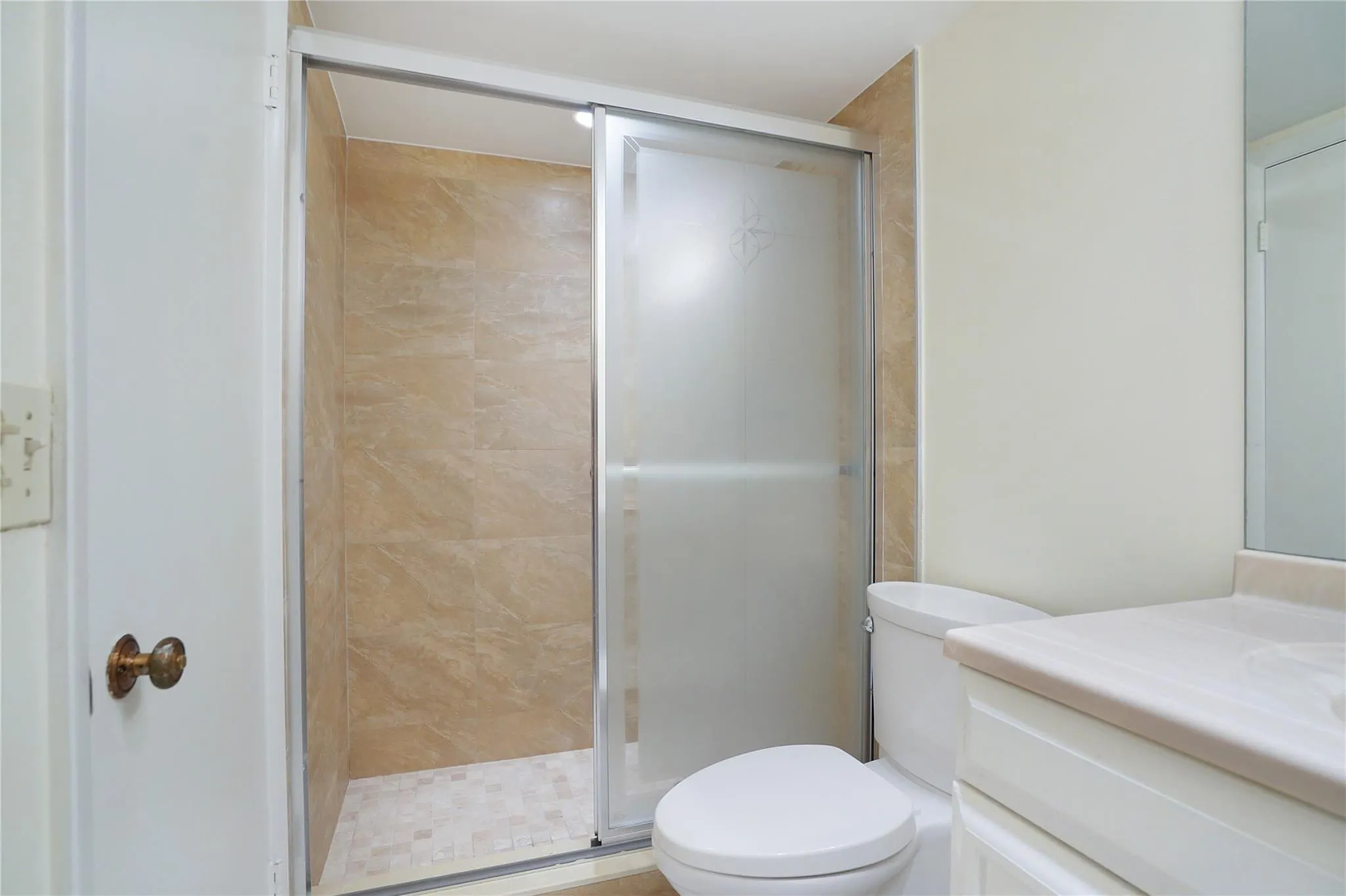111 SE 3rd Avenue #306