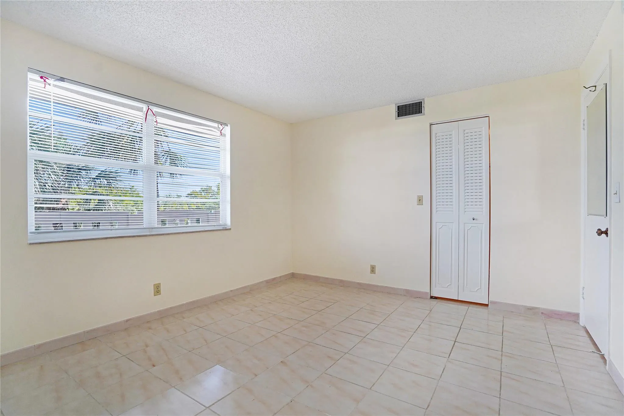 111 SE 3rd Avenue #306