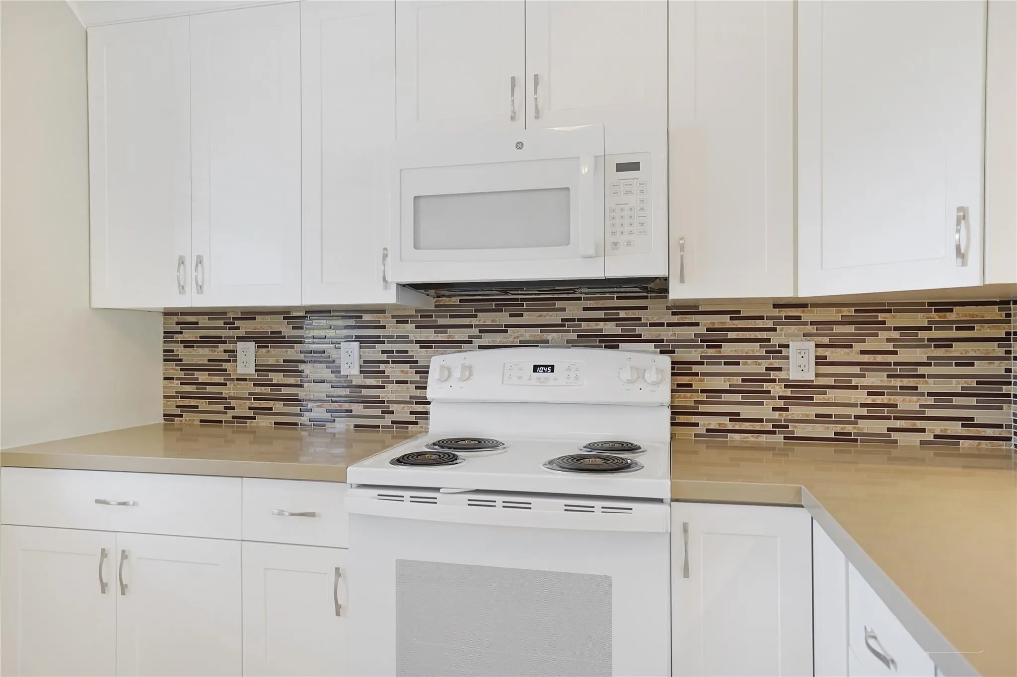 111 SE 3rd Avenue #306
