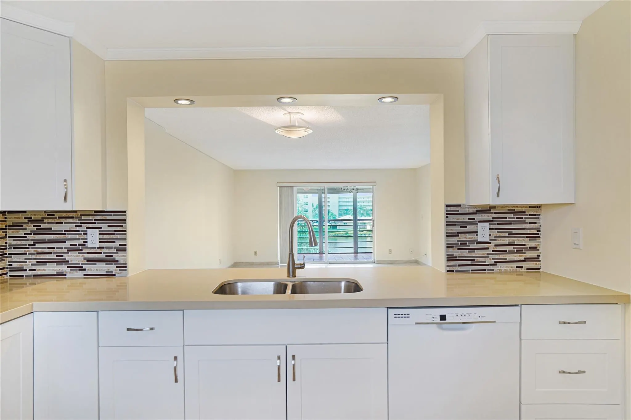 111 SE 3rd Avenue #306